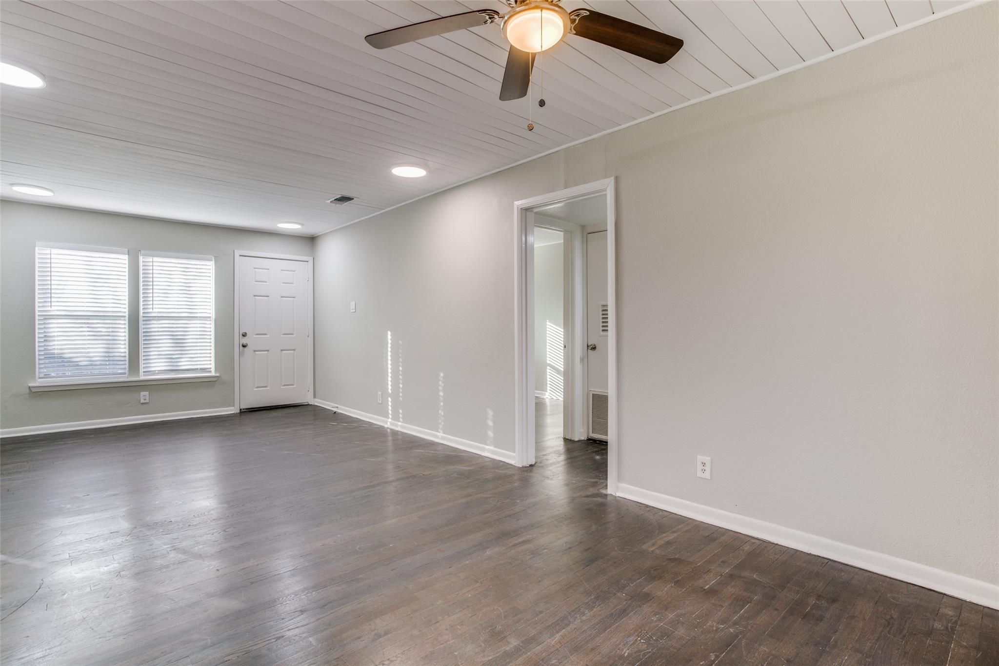 5216 Mccarty None W #7 Property Photo 6