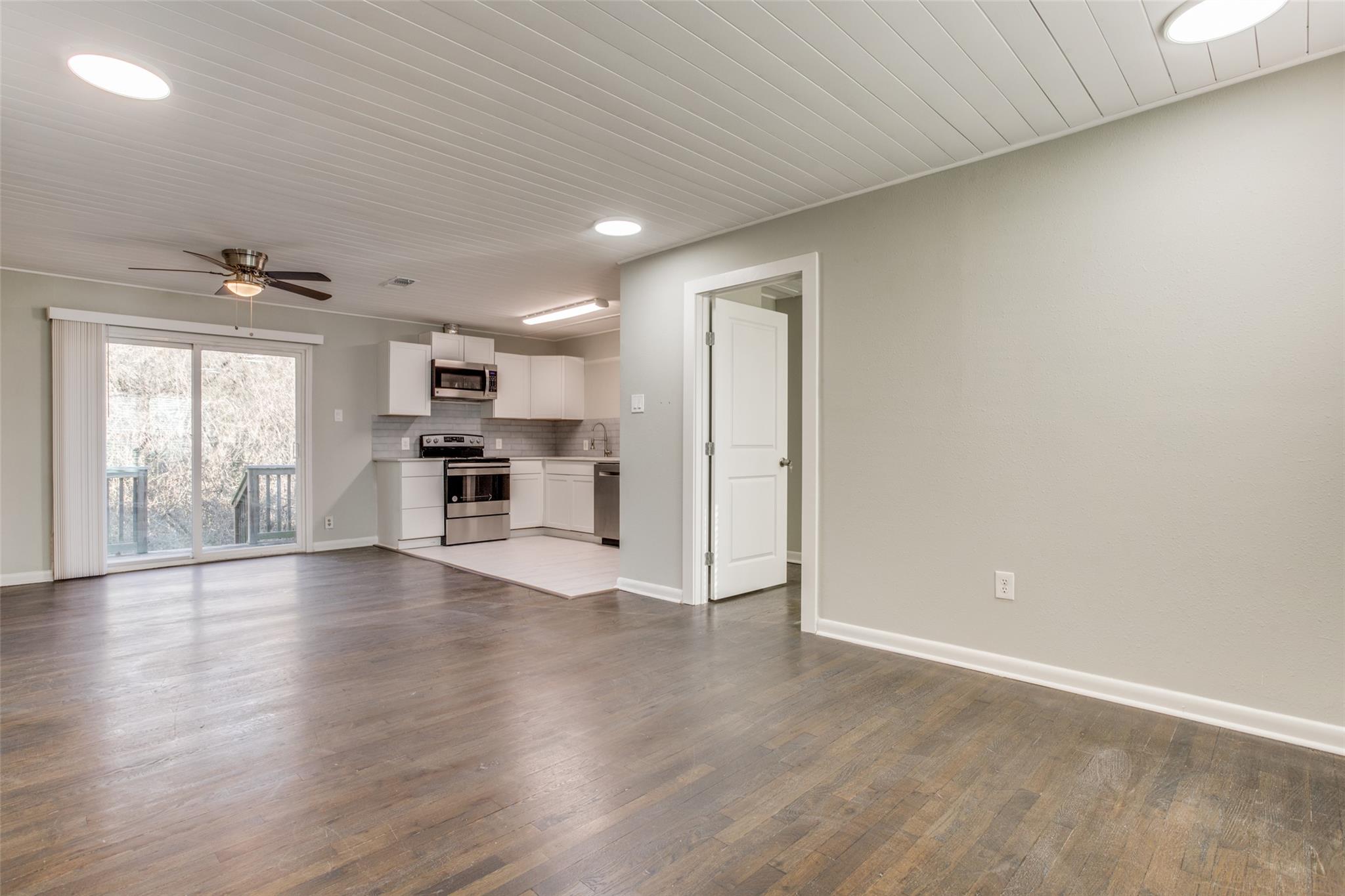 5216 Mccarty None W #7 Property Photo 8