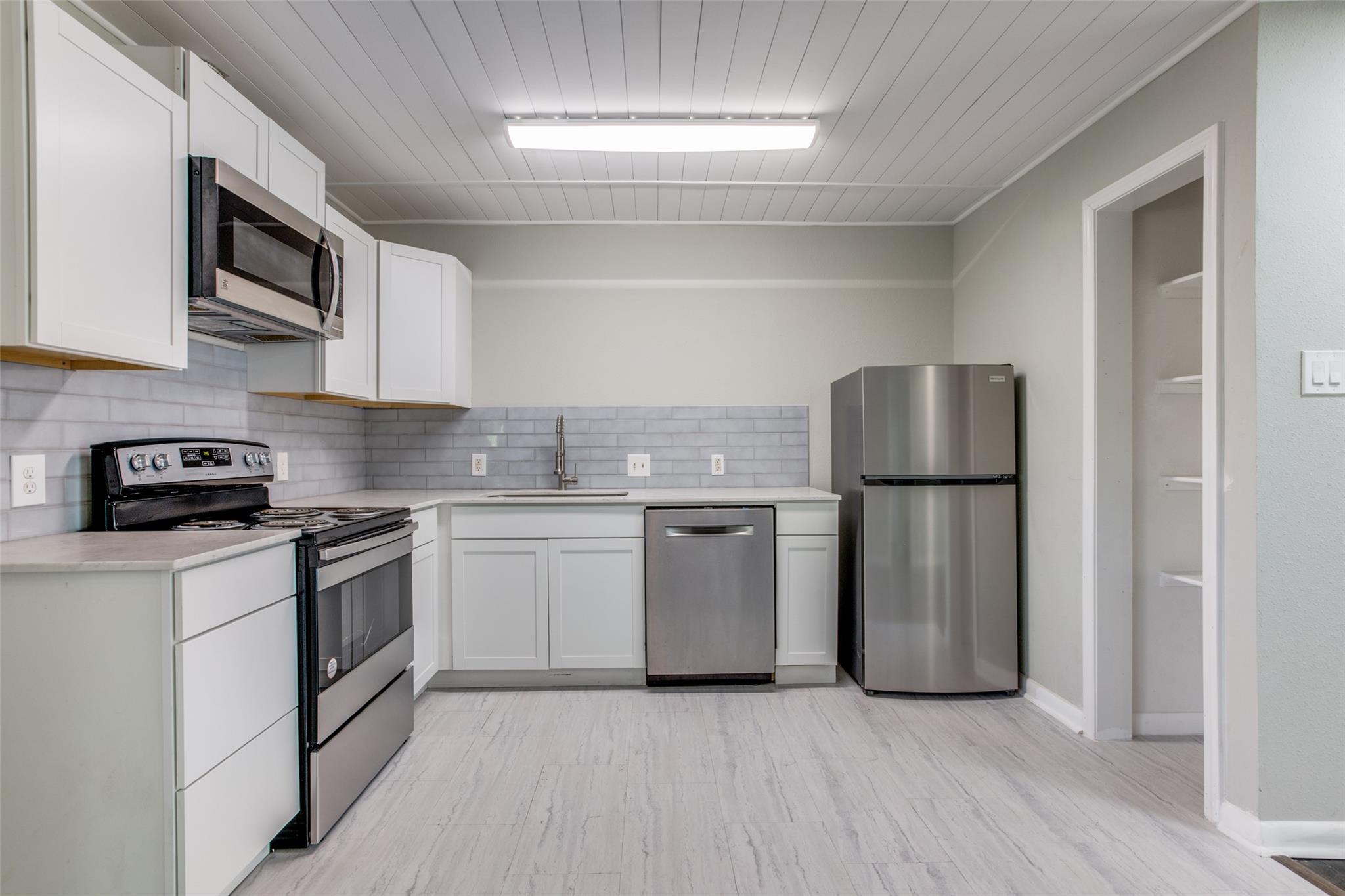 5216 Mccarty None W #7 Property Photo 15