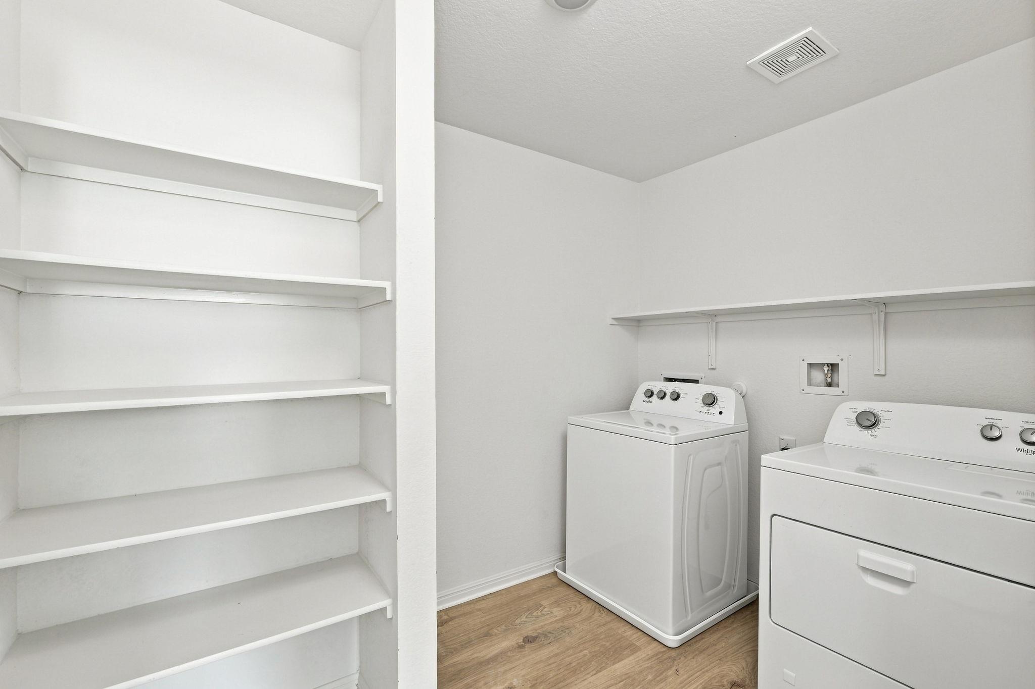 433 Brody Ln Property Photo 11