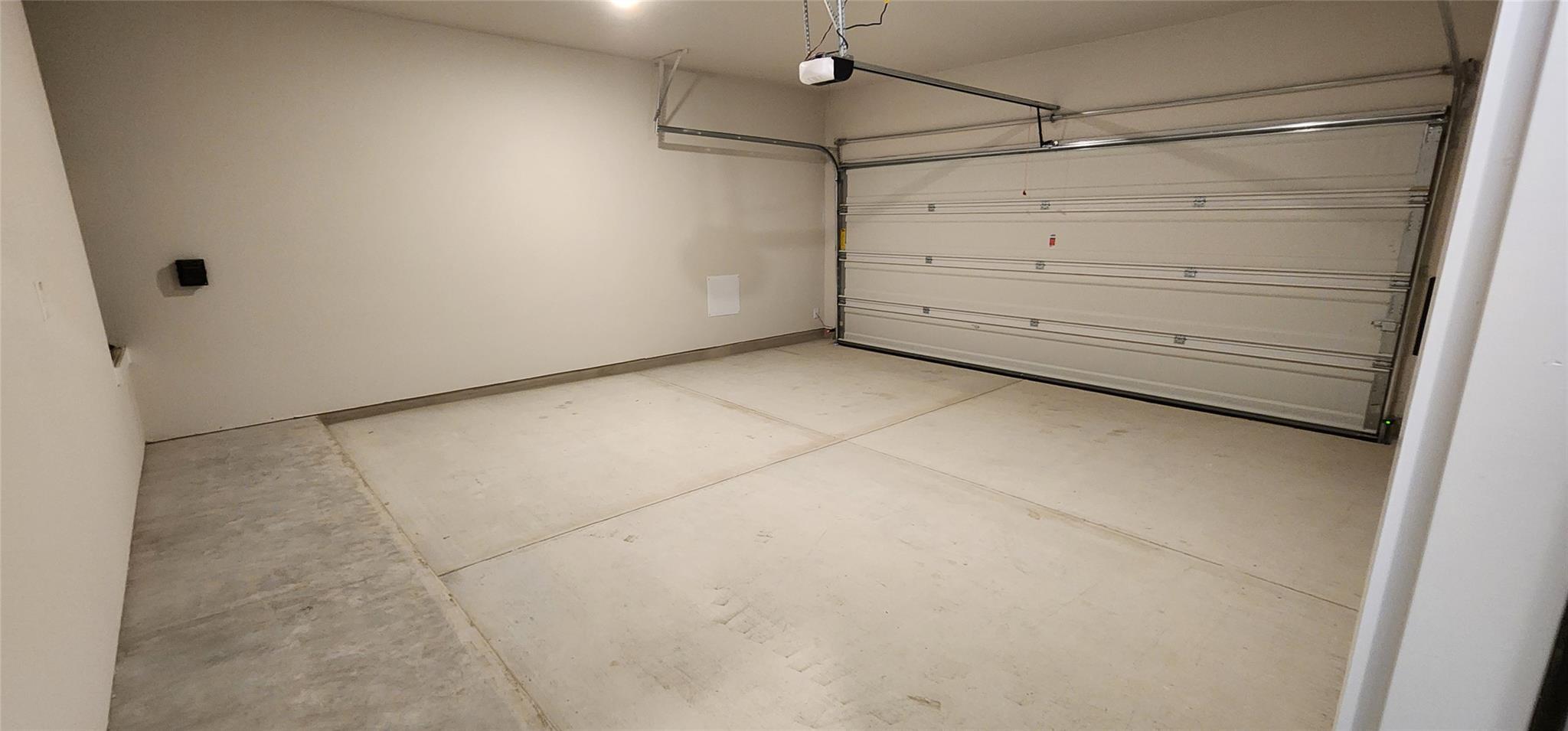 2208 Delano Dr Property Photo 8