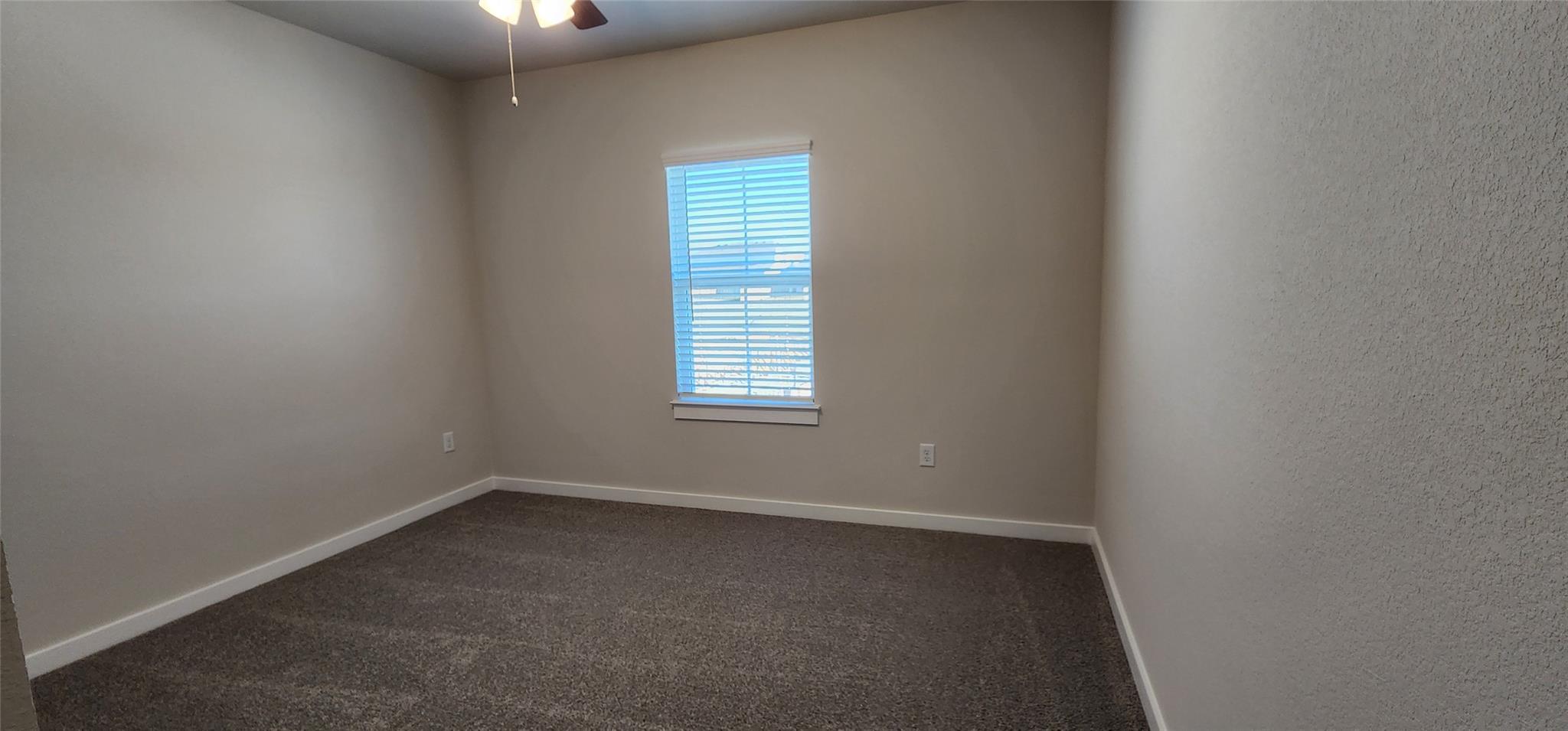 2208 Delano Dr Property Photo 27