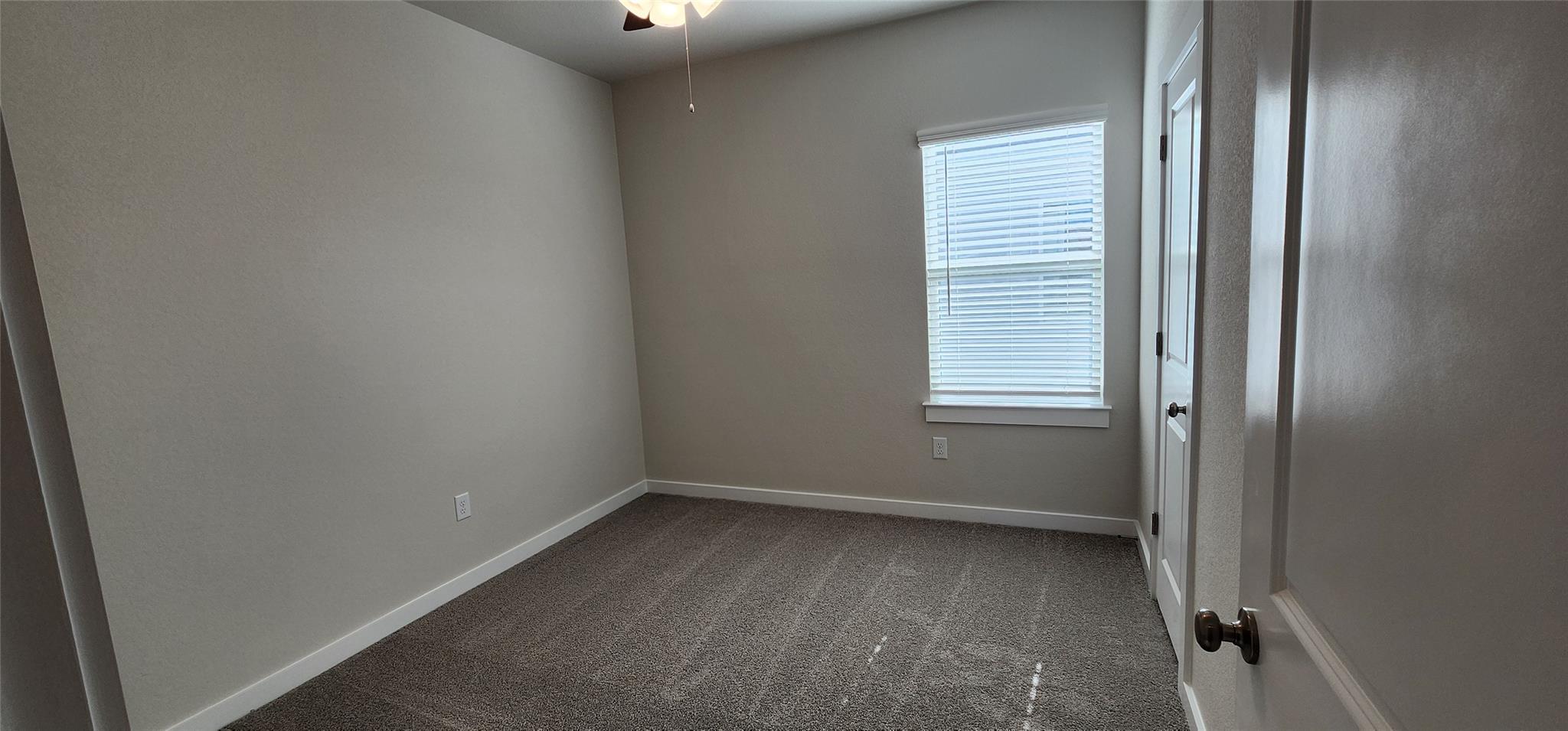 2208 Delano Dr Property Photo 32