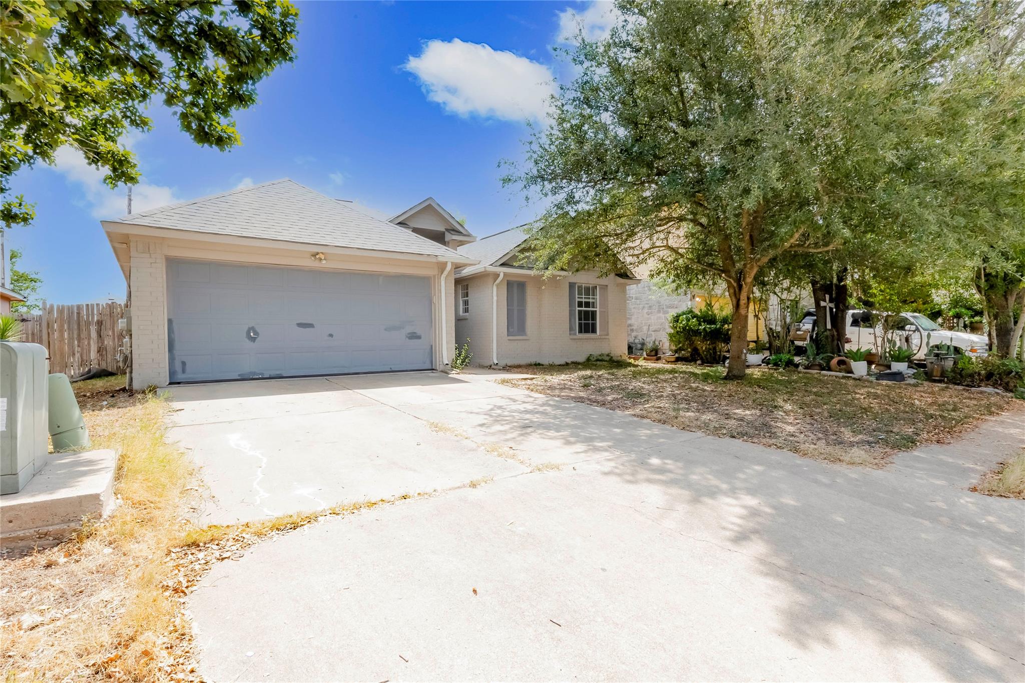 3507 Crownover St Property Photo 3