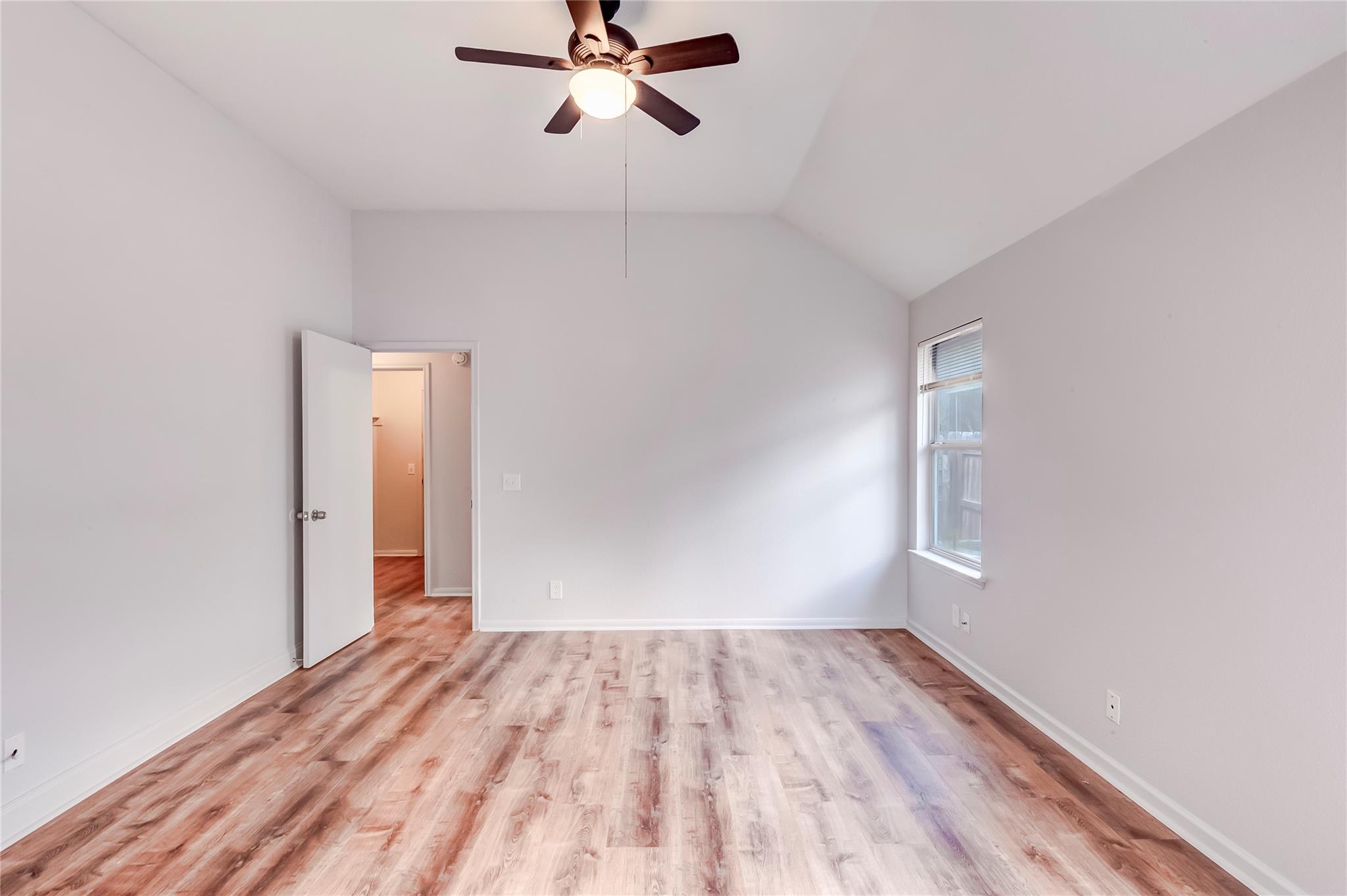 3507 Crownover St Property Photo 20