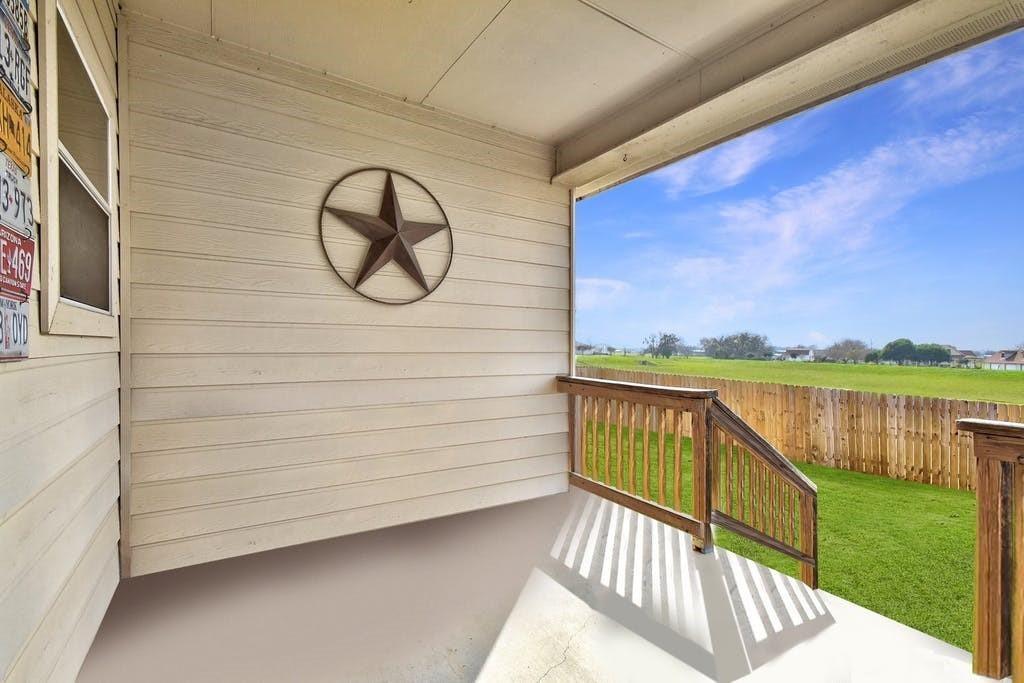 2234 Lakeline Dr Property Photo 20