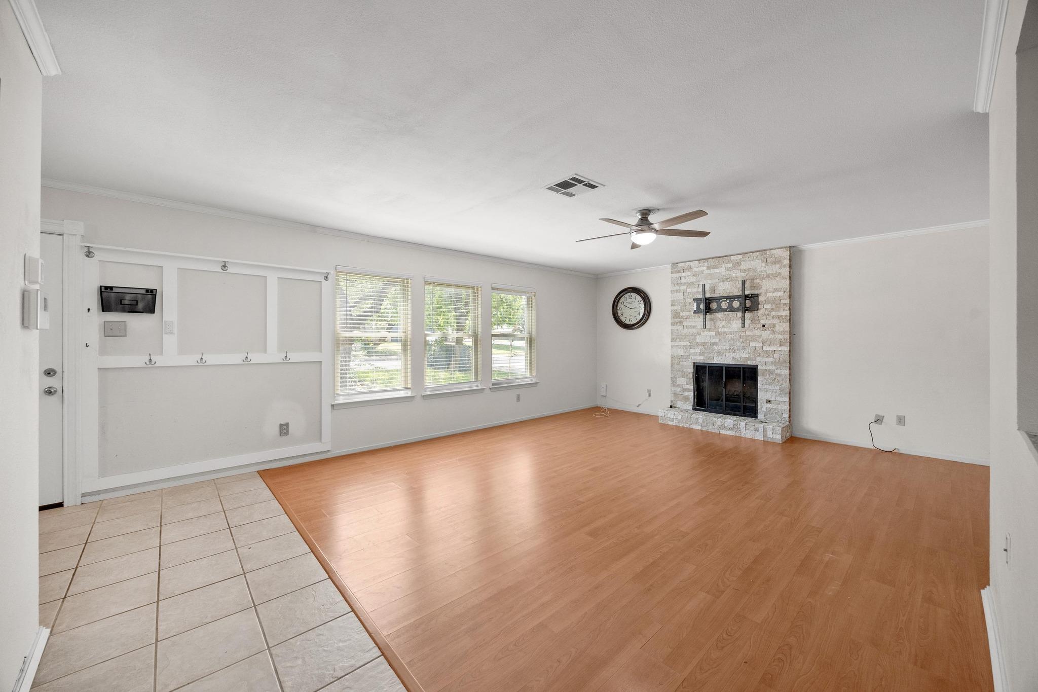 11811 Buggy Whip Trl Property Photo 7