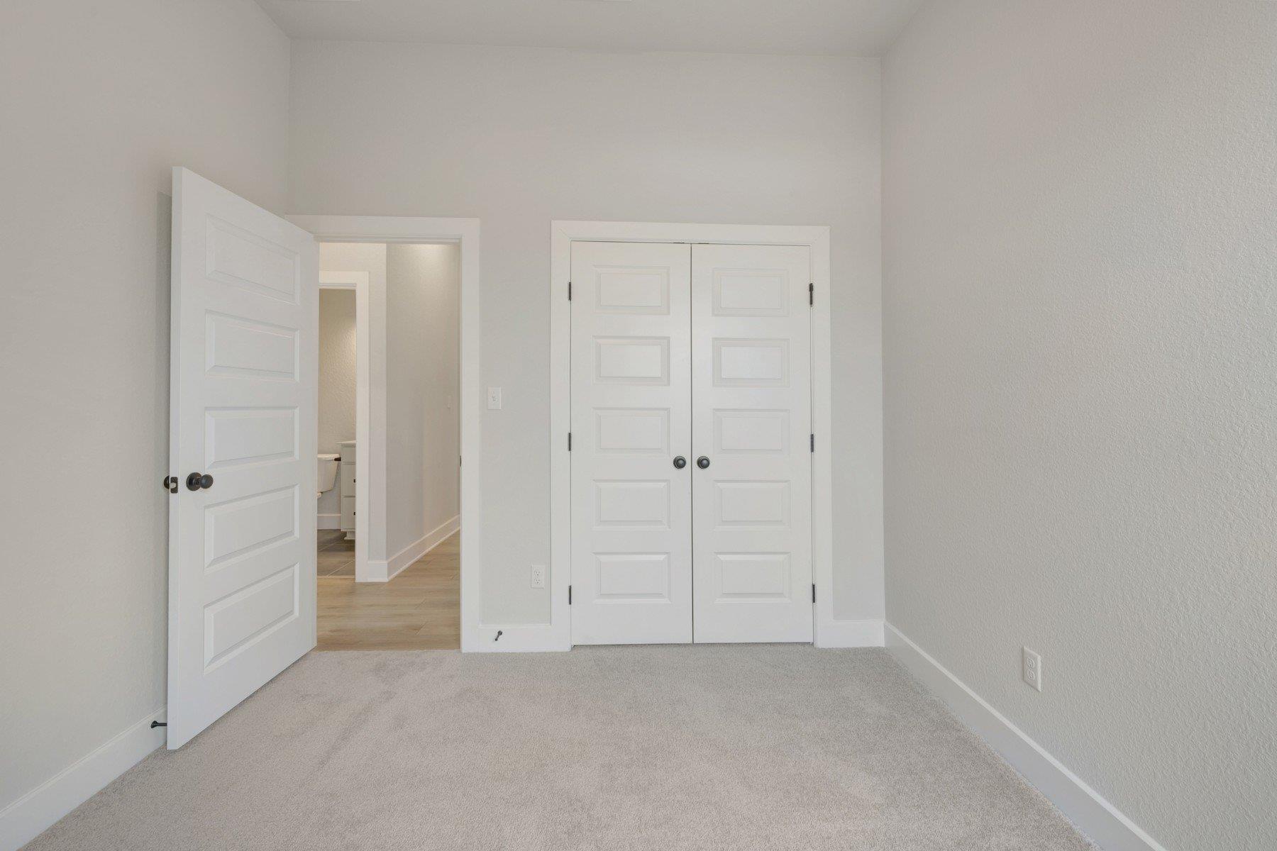 311 Flowering Senna Dr Property Photo 17