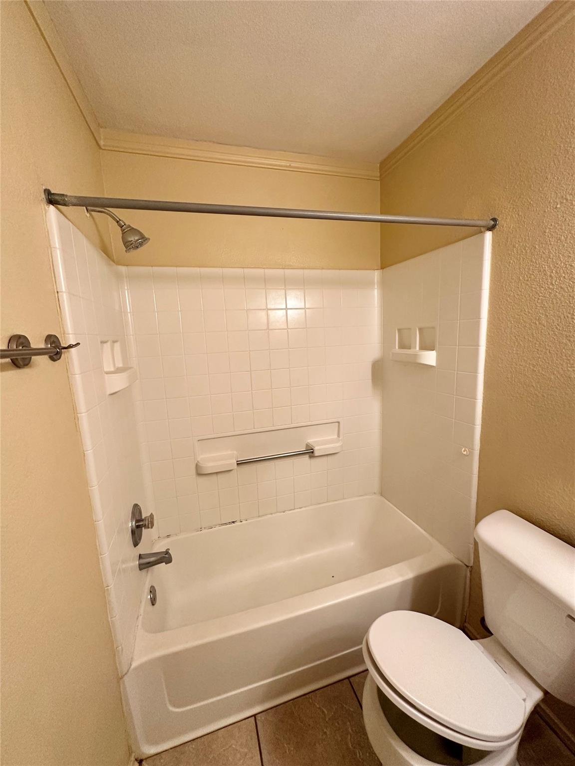 6913 Sabrina Dr Property Photo 17
