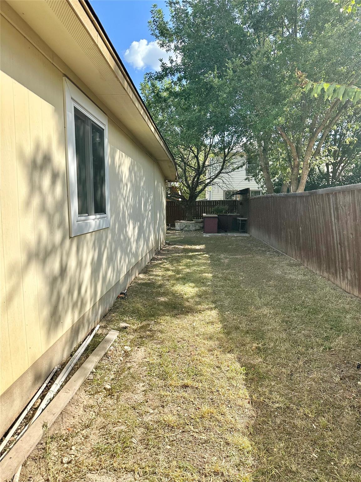 6913 Sabrina Dr Property Photo 33