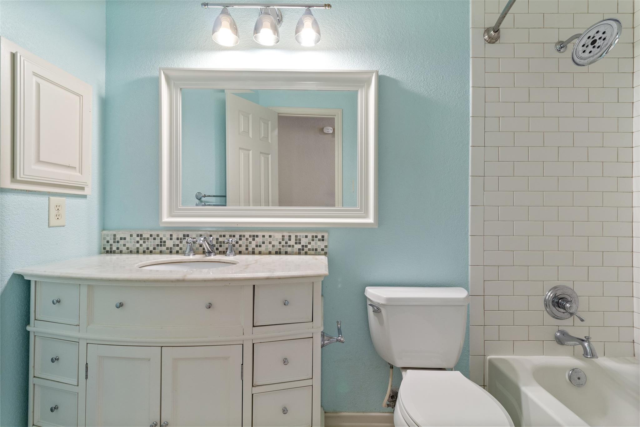 2608 Starling Dr Property Photo 24