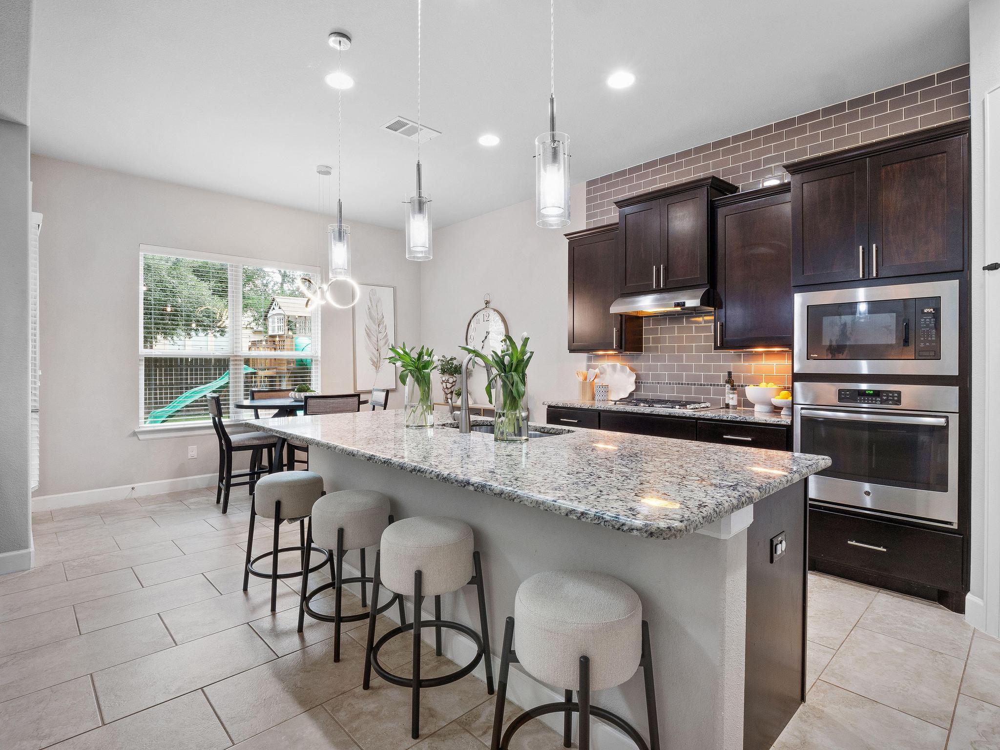 116 Claiborne Lake Ln Property Photo 11