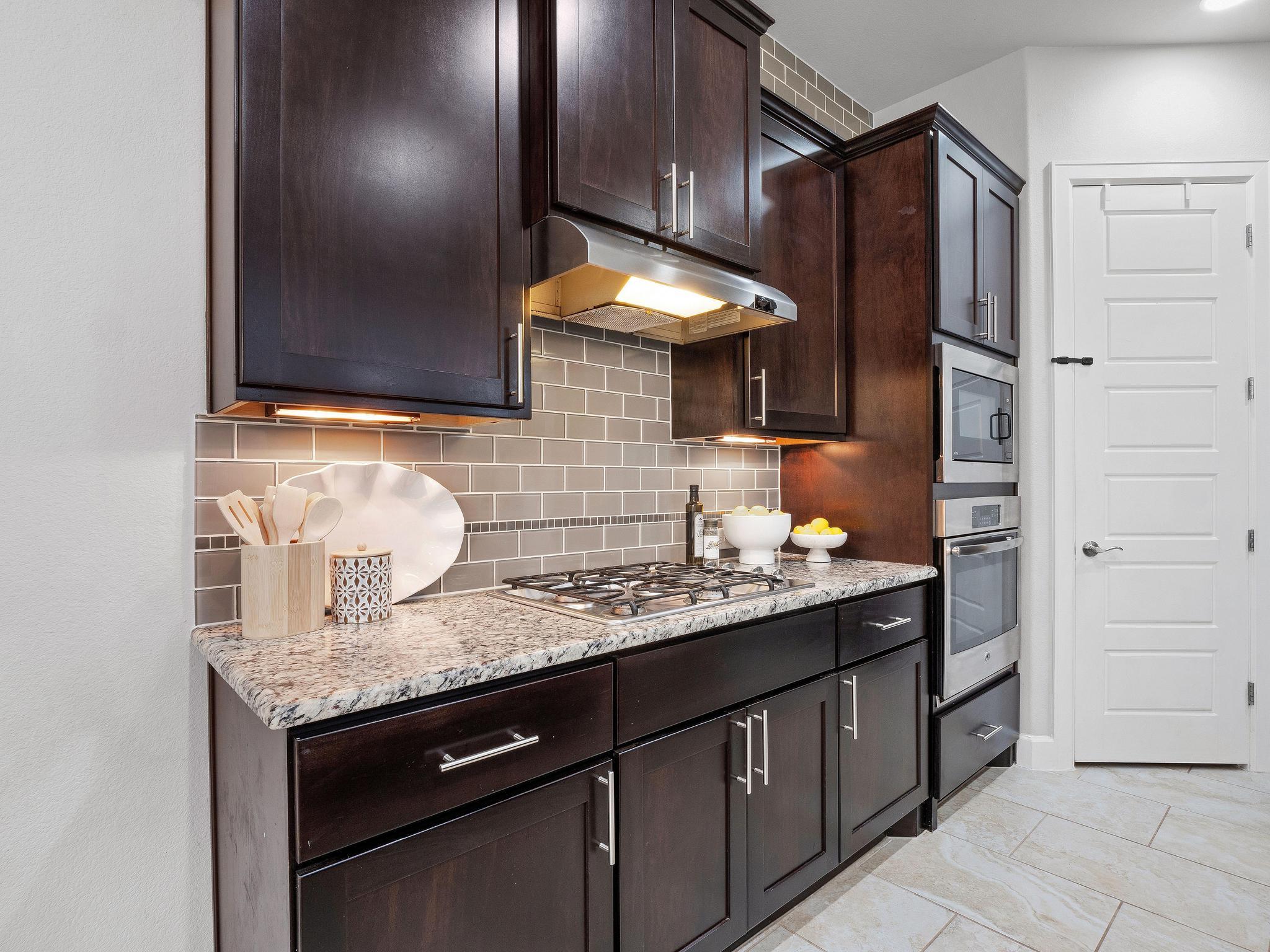 116 Claiborne Lake Ln Property Photo 12