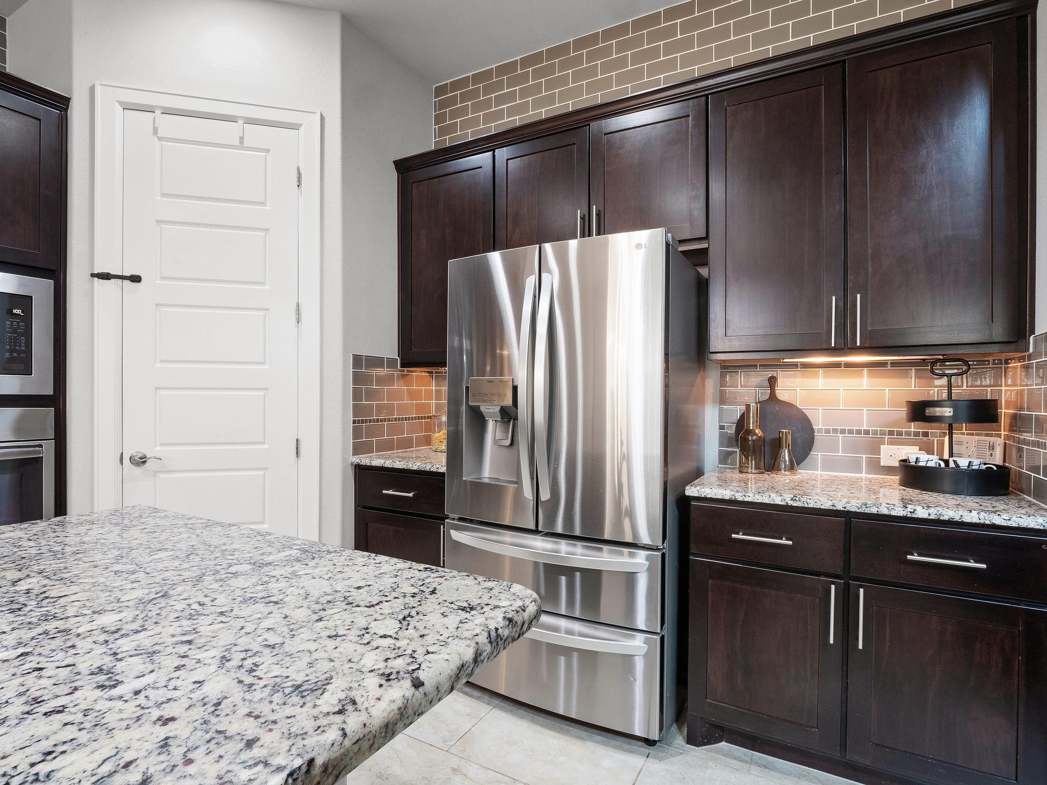 116 Claiborne Lake Ln Property Photo 13