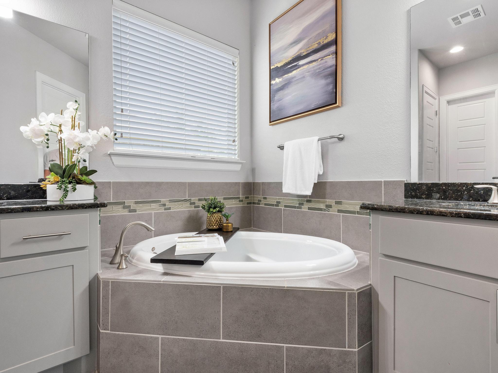 116 Claiborne Lake Ln Property Photo 19