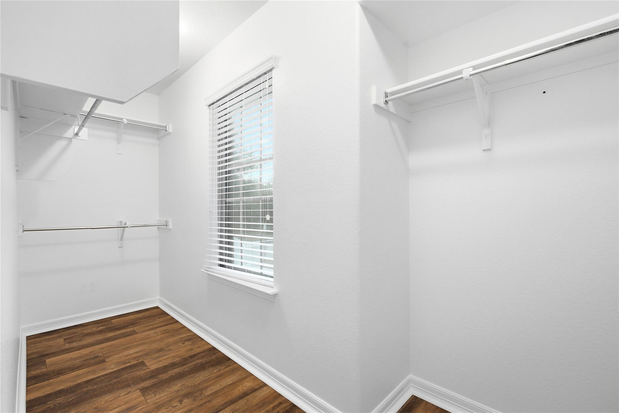 208 Mirafield Ln Property Photo 31