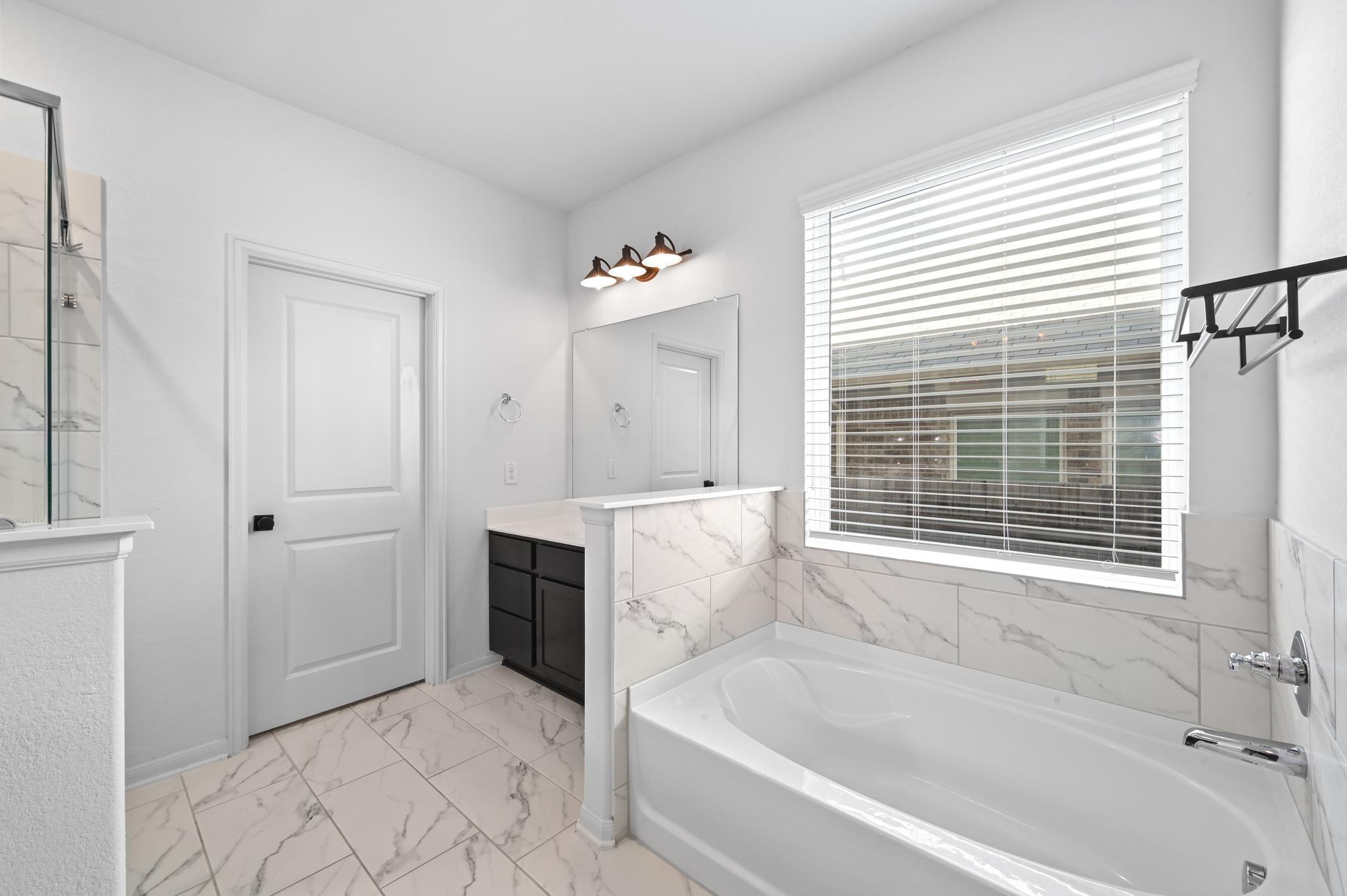 1022 Cherrystone Loop Property Photo 17