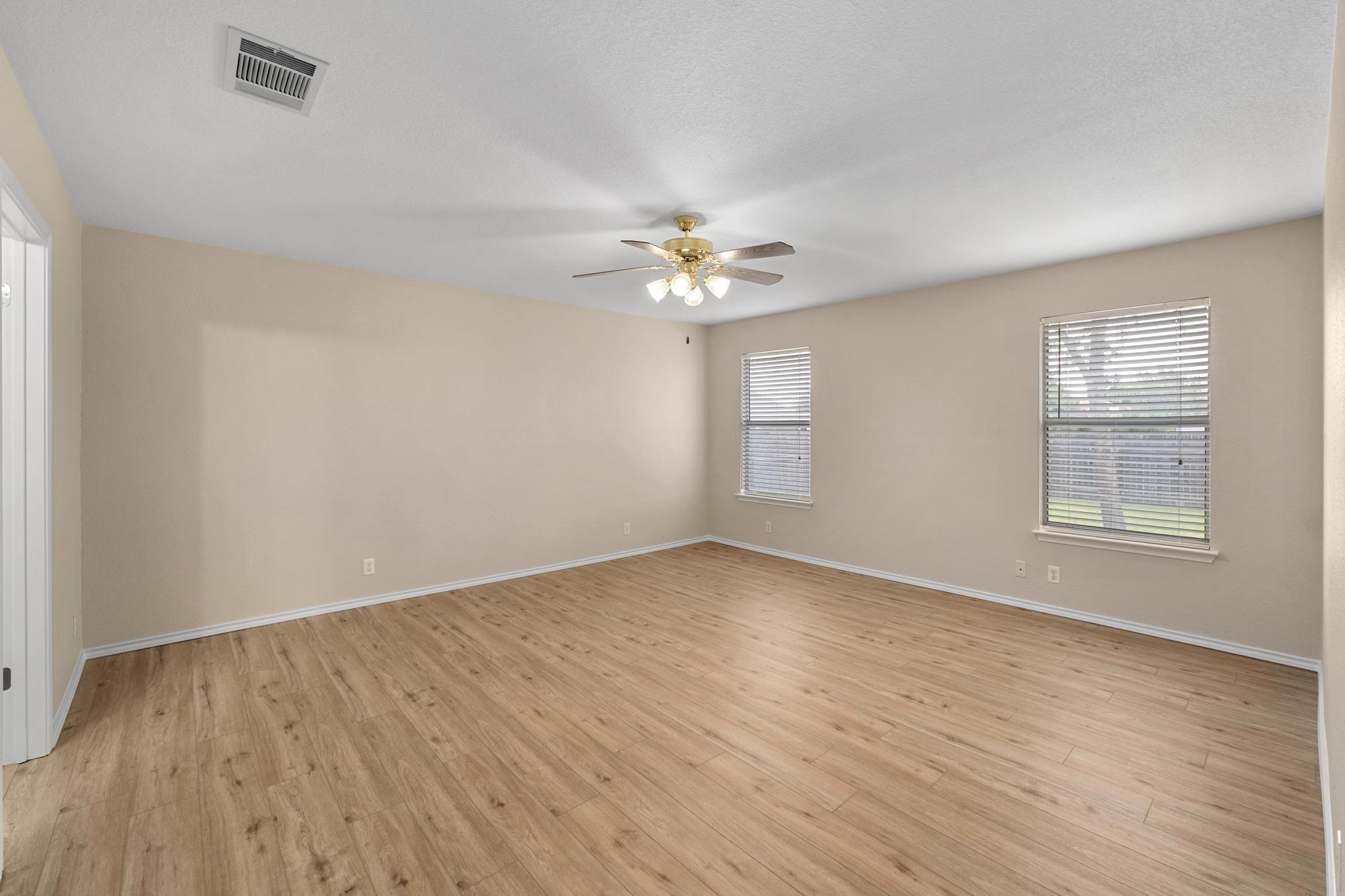 100 Bennett Cv Property Photo 14