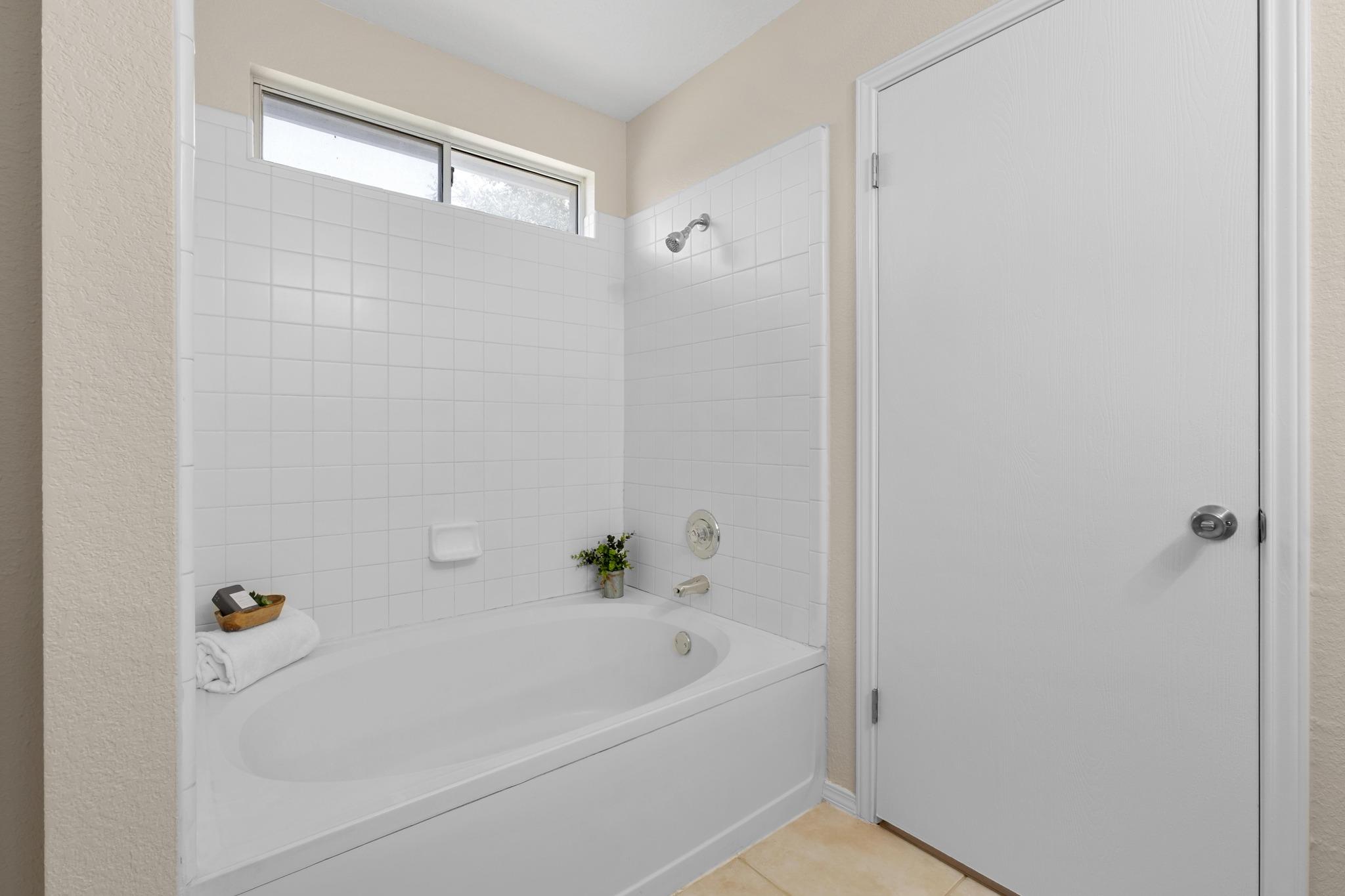 100 Bennett Cv Property Photo 17