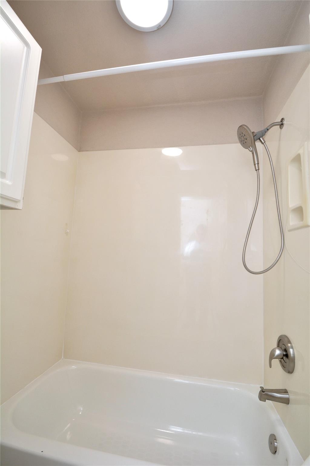 11509 Leon Grande Cv Property Photo 25