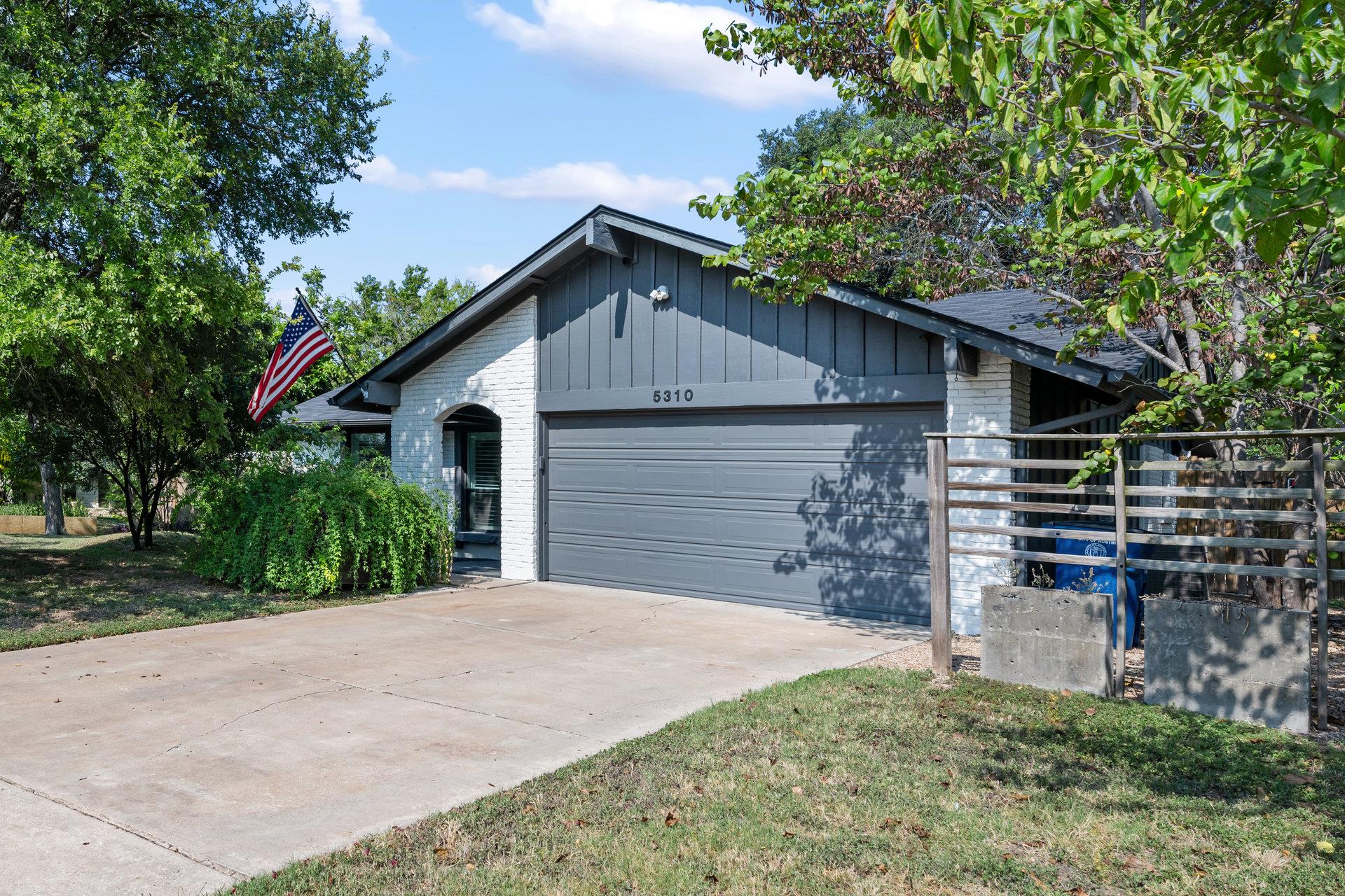 5310 Fort Clark Dr Property Photo 1