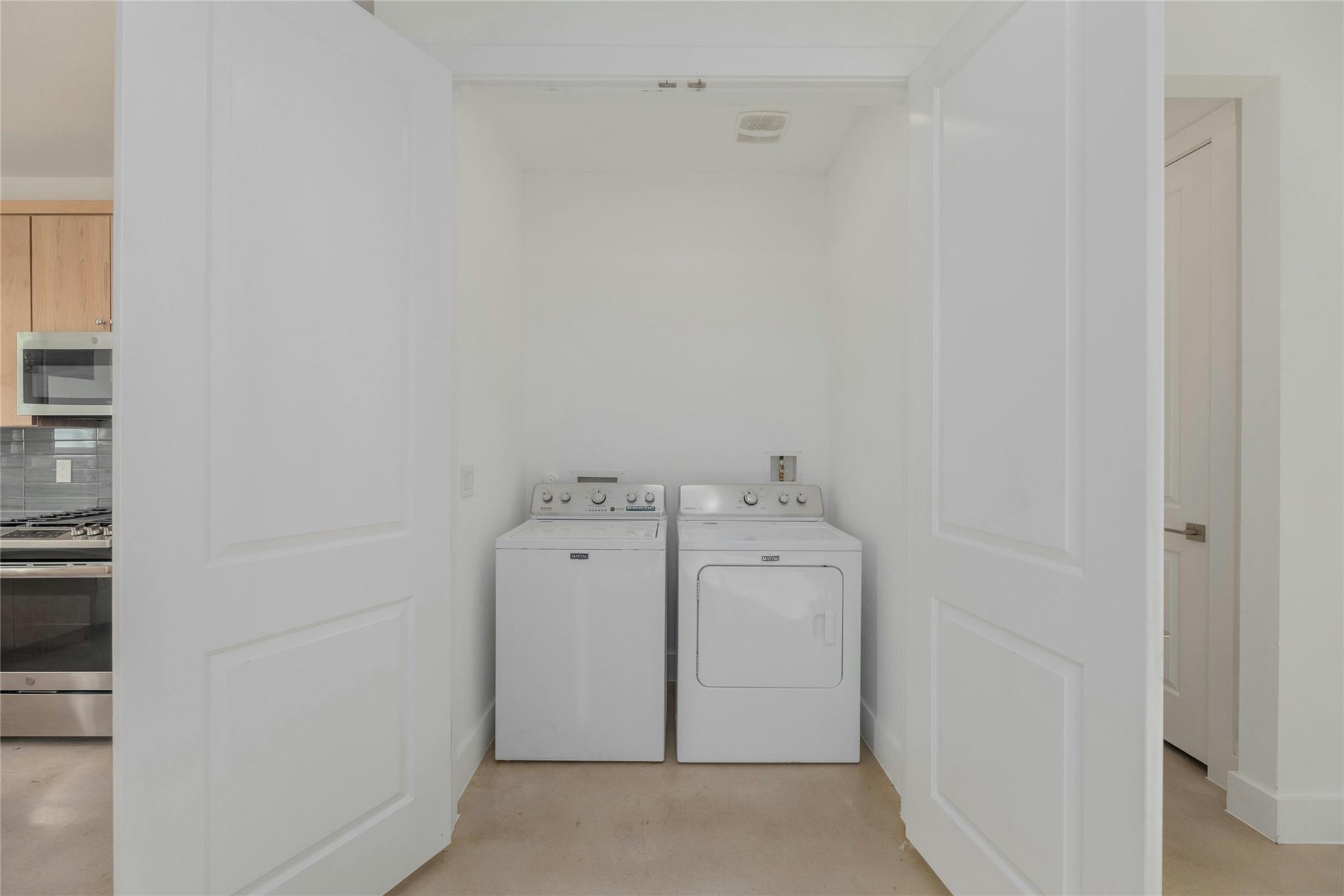 1114 Walton Ln #b Property Photo 12
