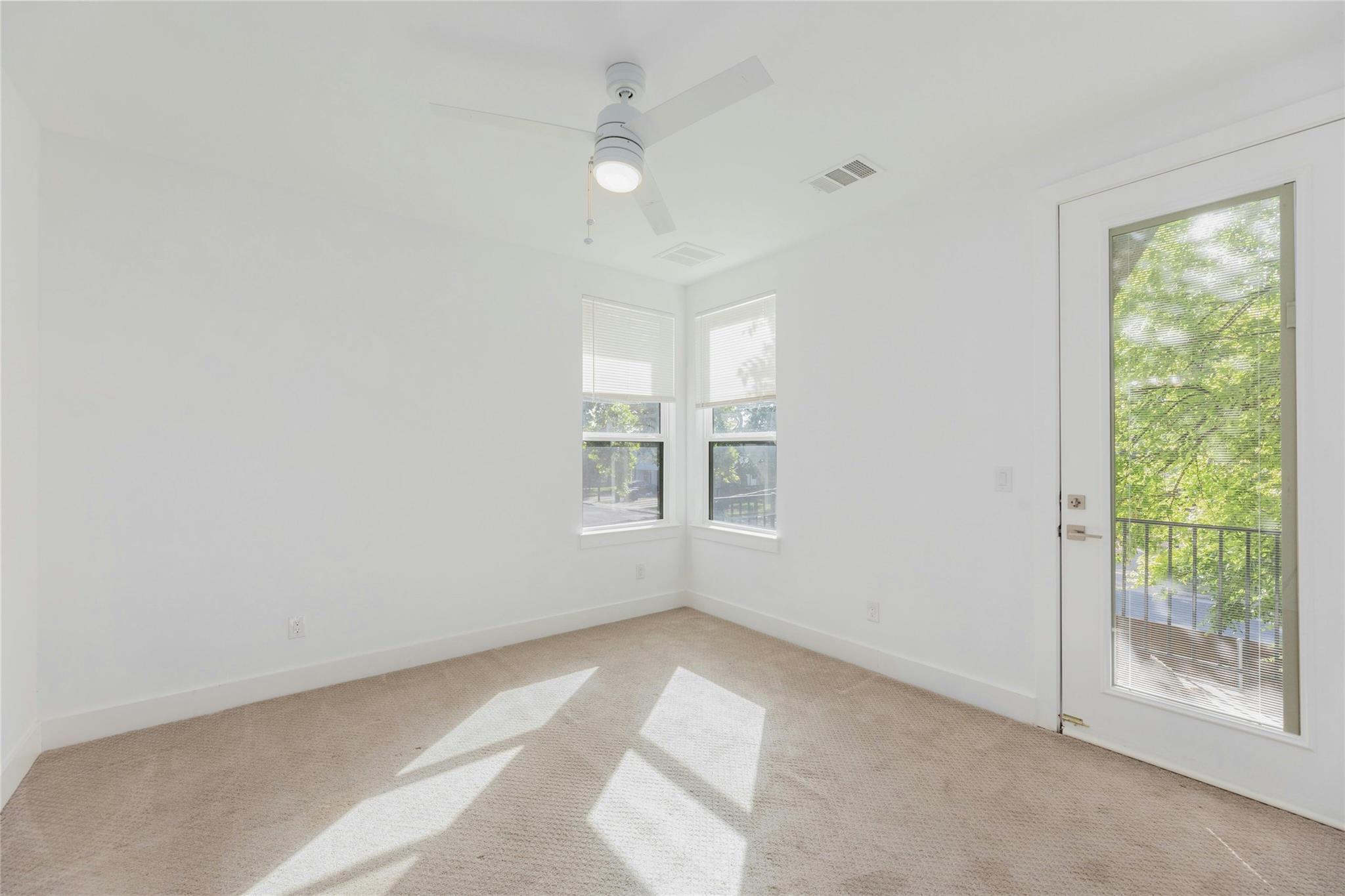 1114 Walton Ln #b Property Photo 19