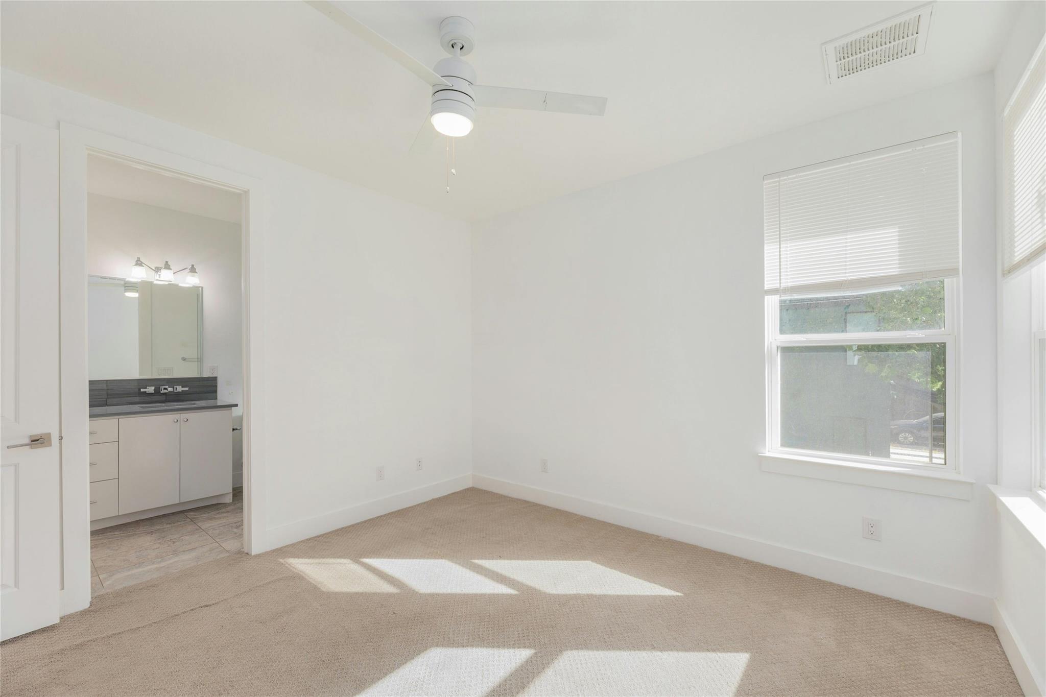 1114 Walton Ln #b Property Photo 20