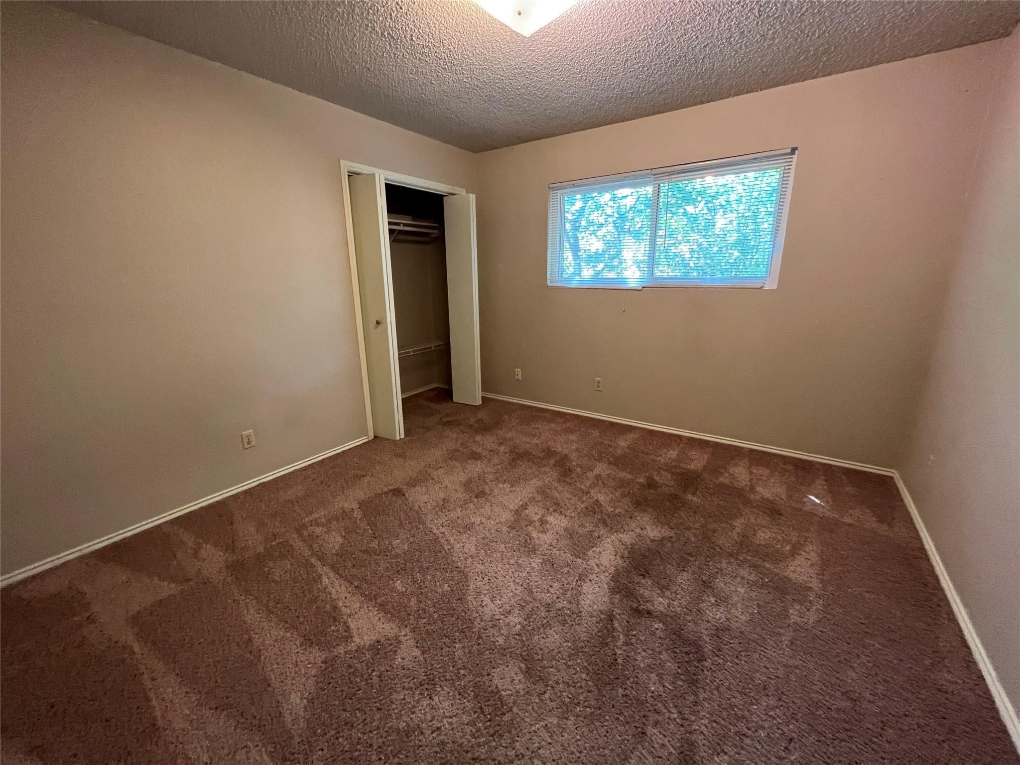 9106 Japonica Ct Property Photo 7
