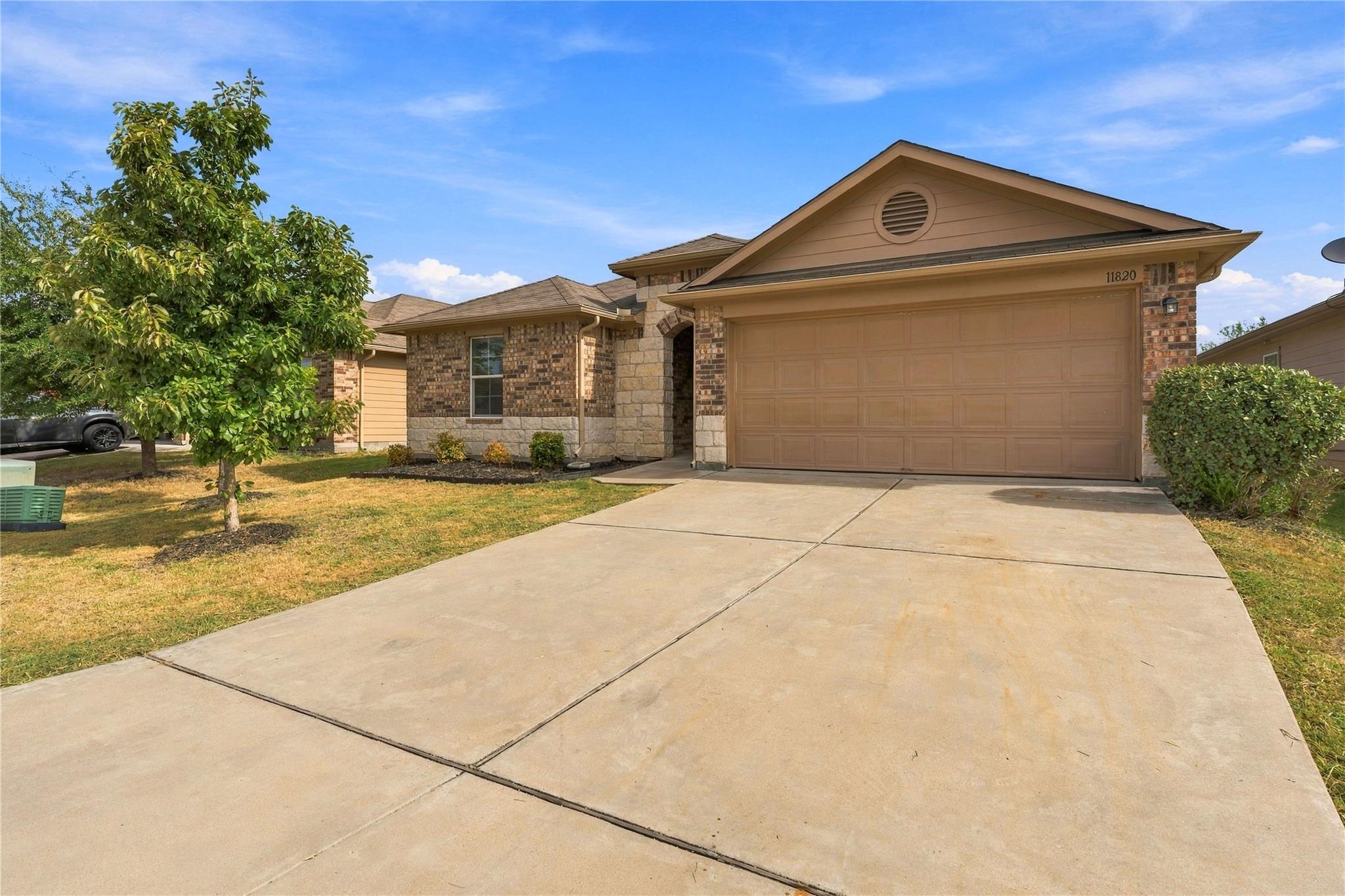 11820 Jamie Dr Property Photo 5