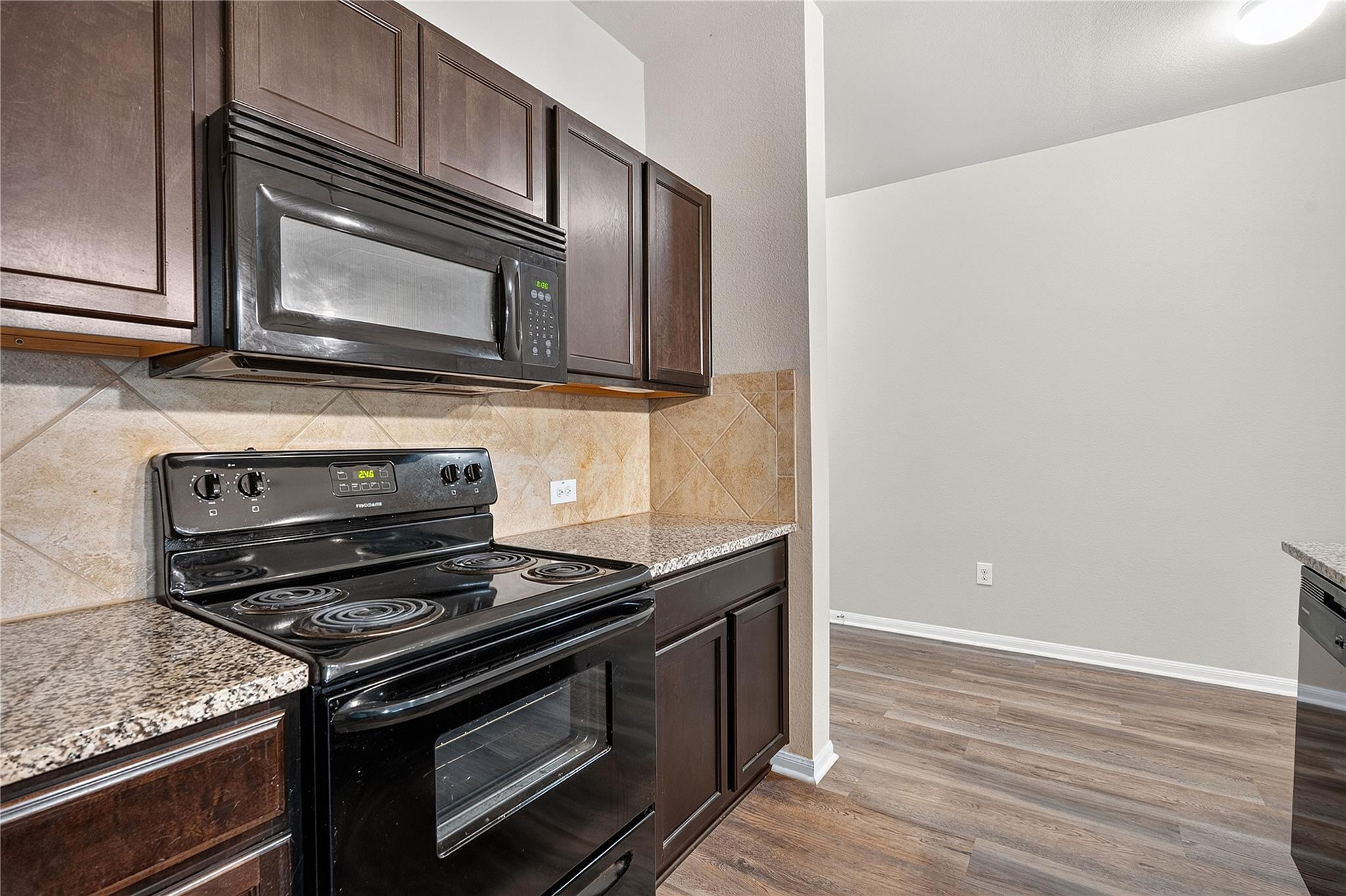 11820 Jamie Dr Property Photo 13