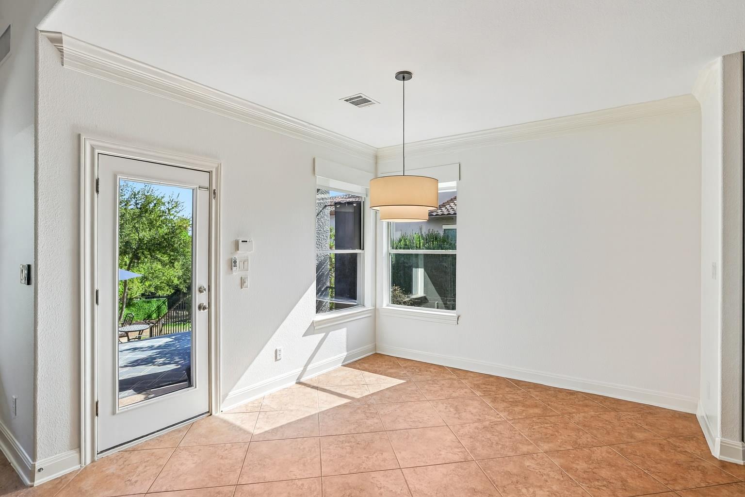 11400 Woodland Hills Trl Property Photo 8