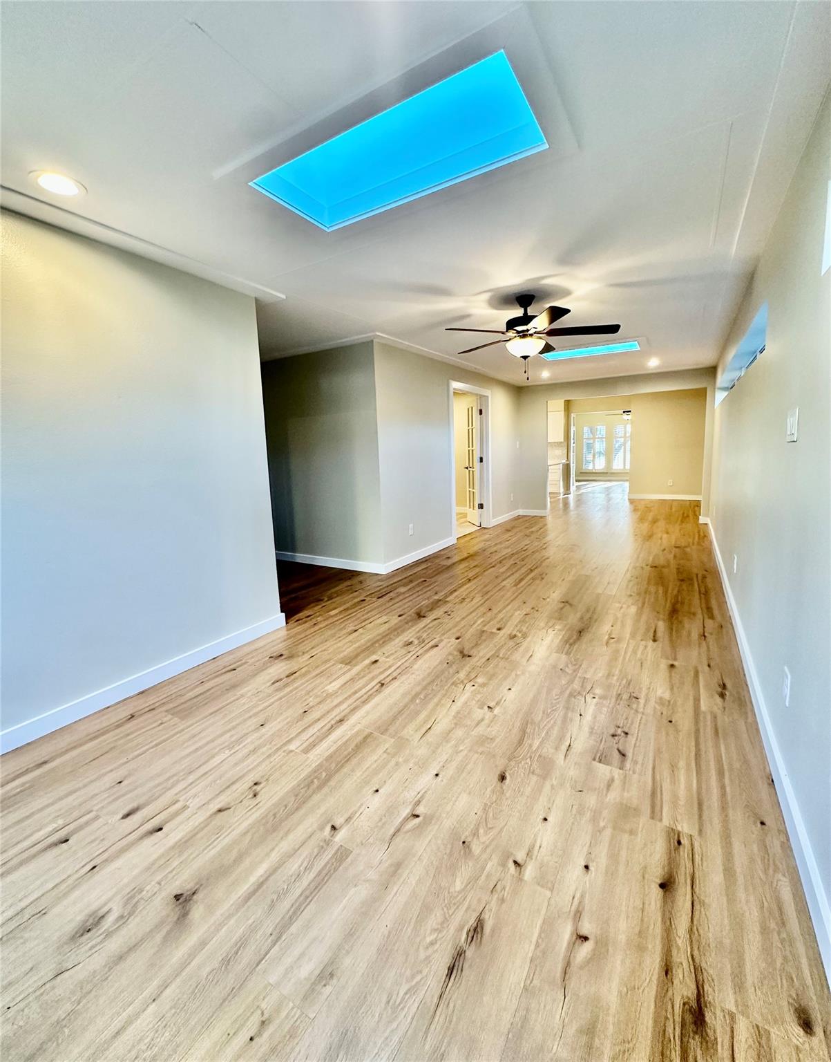 8111 Middle Ct Property Photo 14