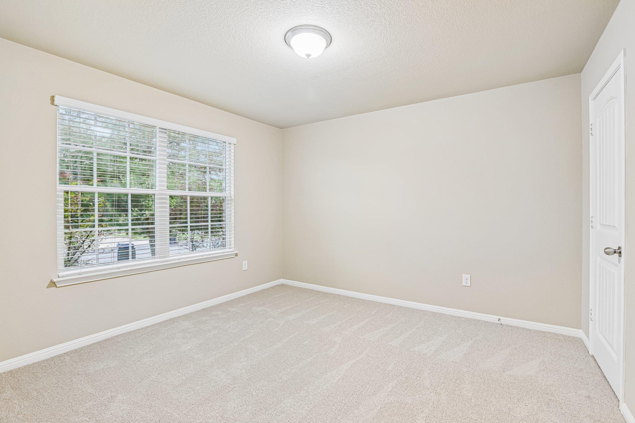 10604 Menominee Falls Ln Property Photo 13