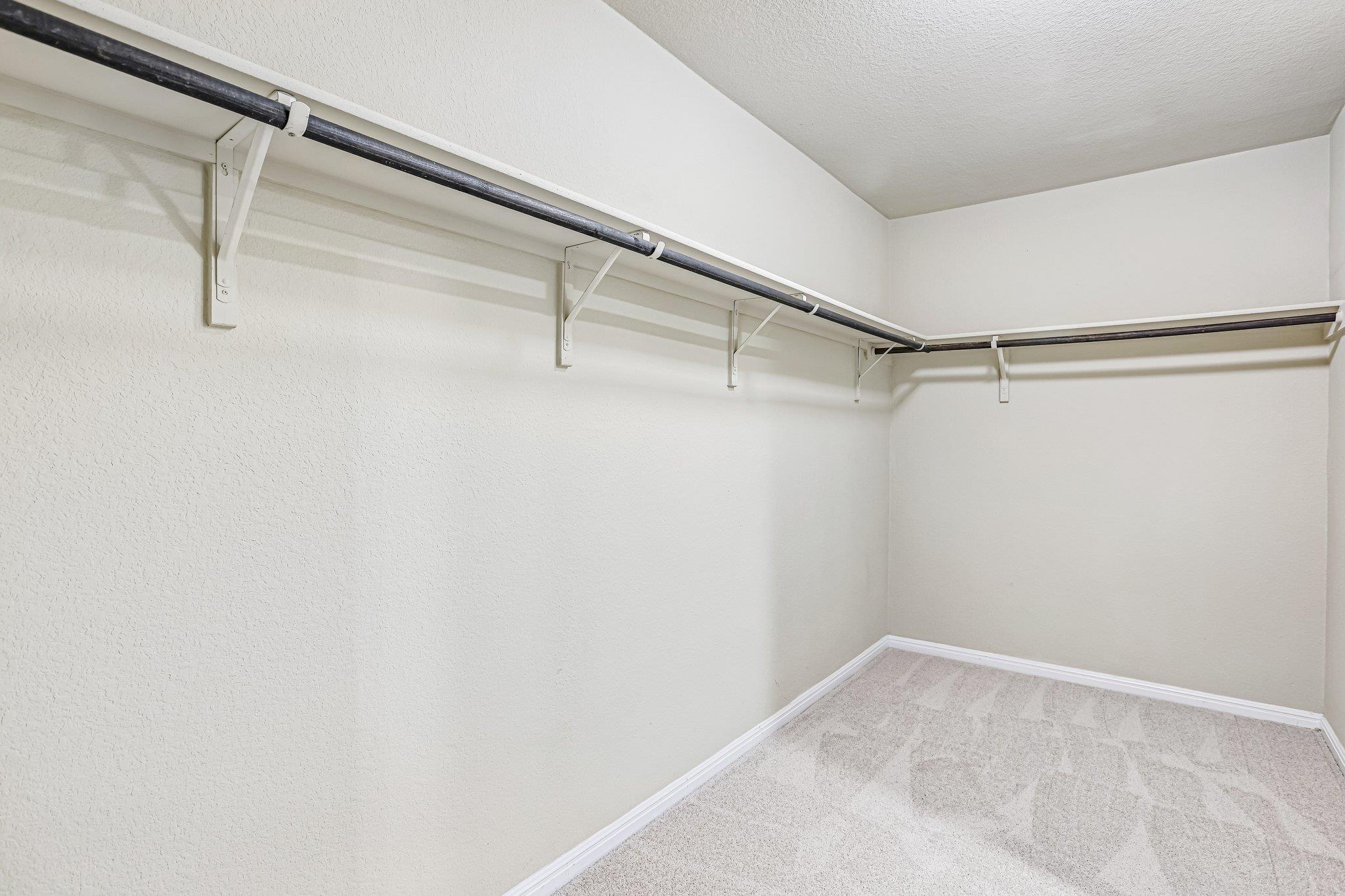 10604 Menominee Falls Ln Property Photo 22