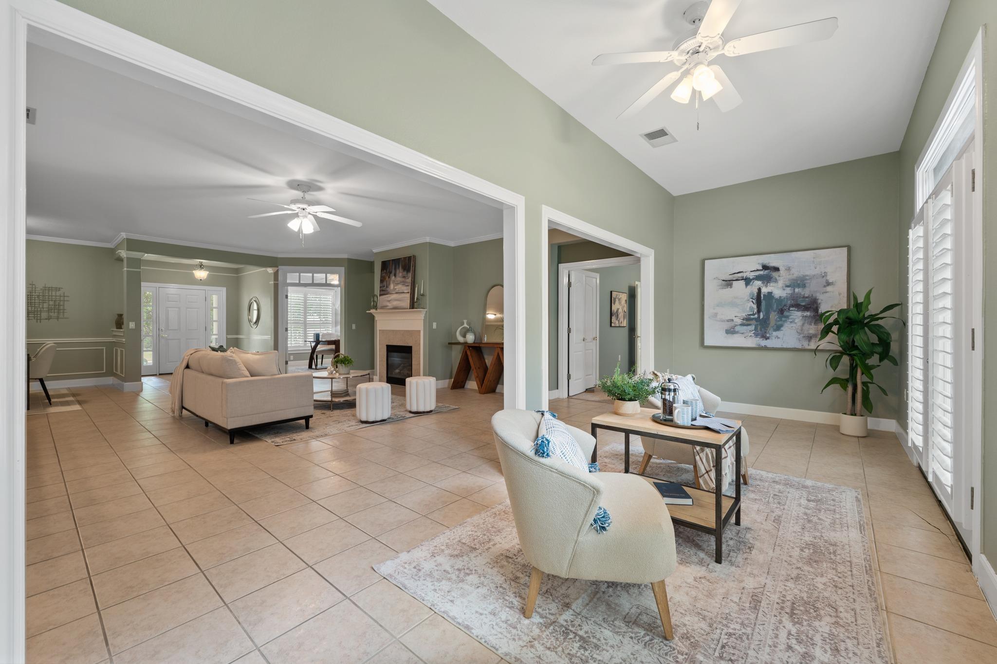 305 Rio Grande Loop Property Photo 13