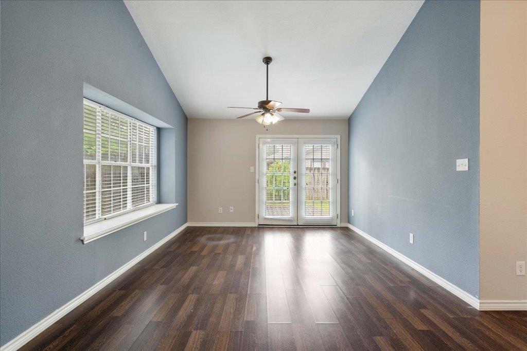 2205 Cedar Branch Dr Property Photo 9