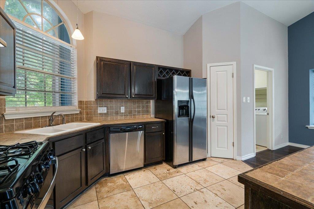 2205 Cedar Branch Dr Property Photo 14