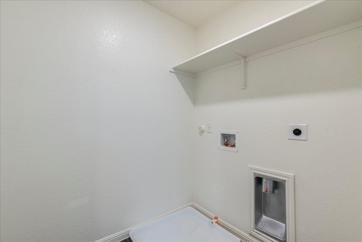 196 Thistle Ln Property Photo 29