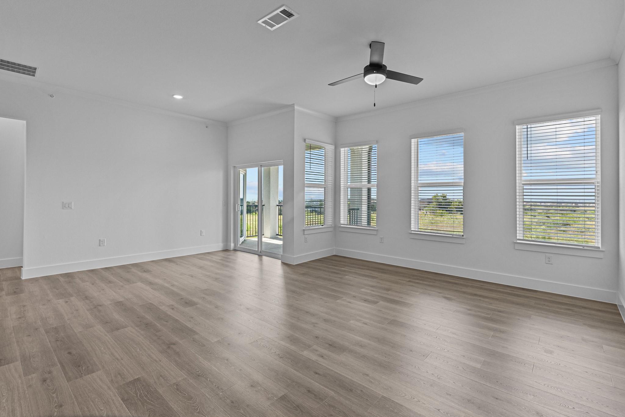 1664 Hillside Terrace None #6315 Property Photo 13