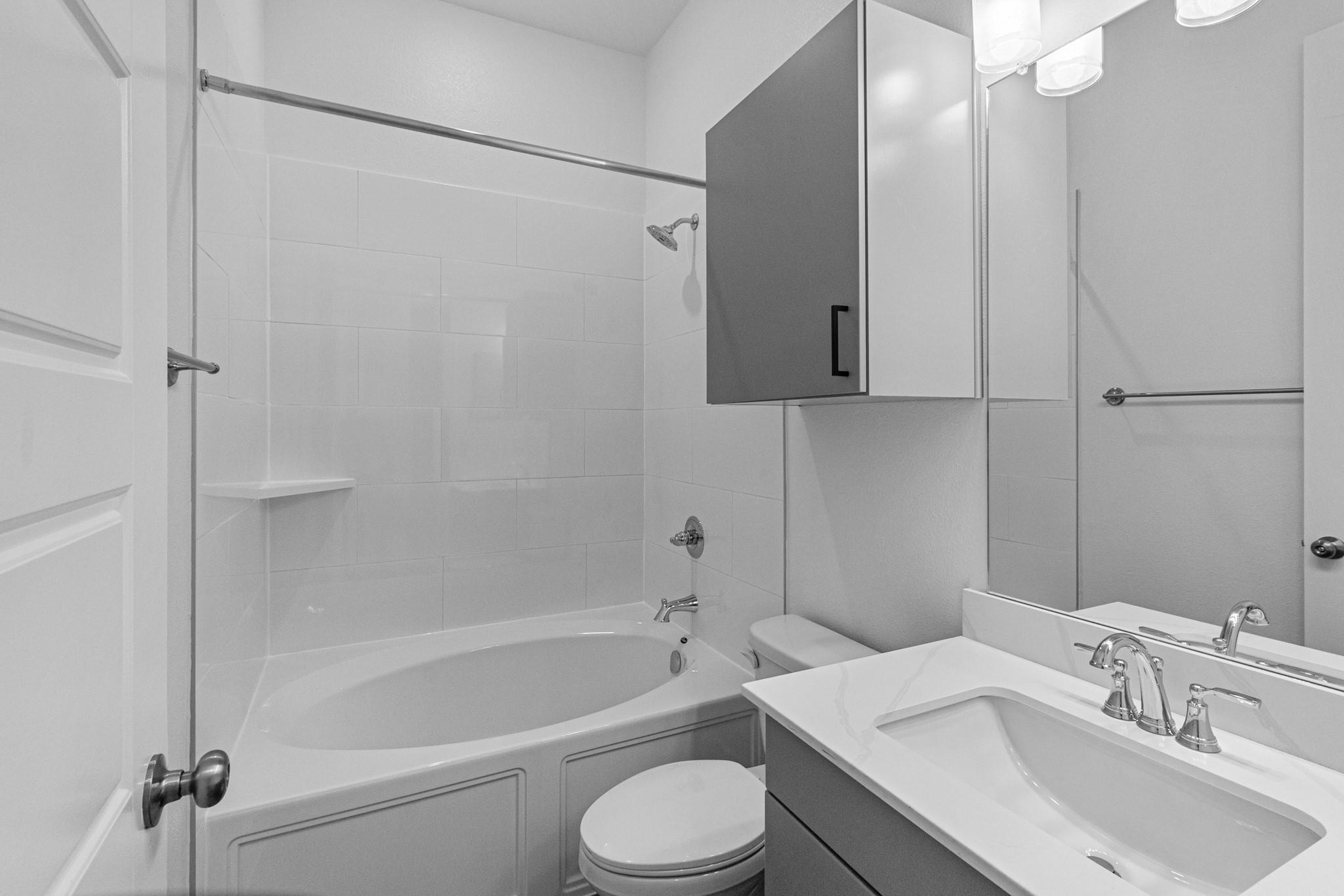 1664 Hillside Terrace None #6315 Property Photo 15