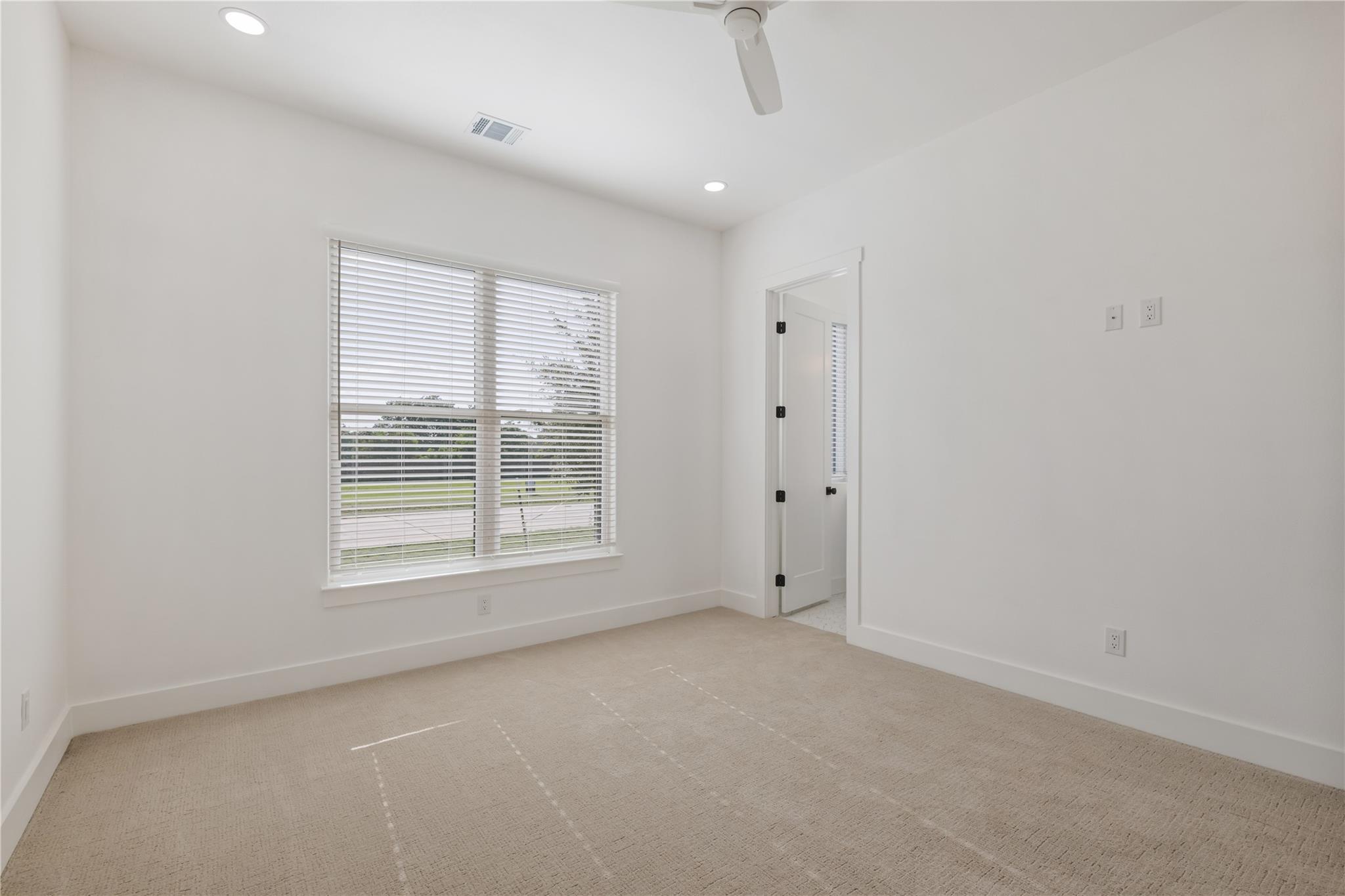 131 Hydrangea Dr Property Photo 20