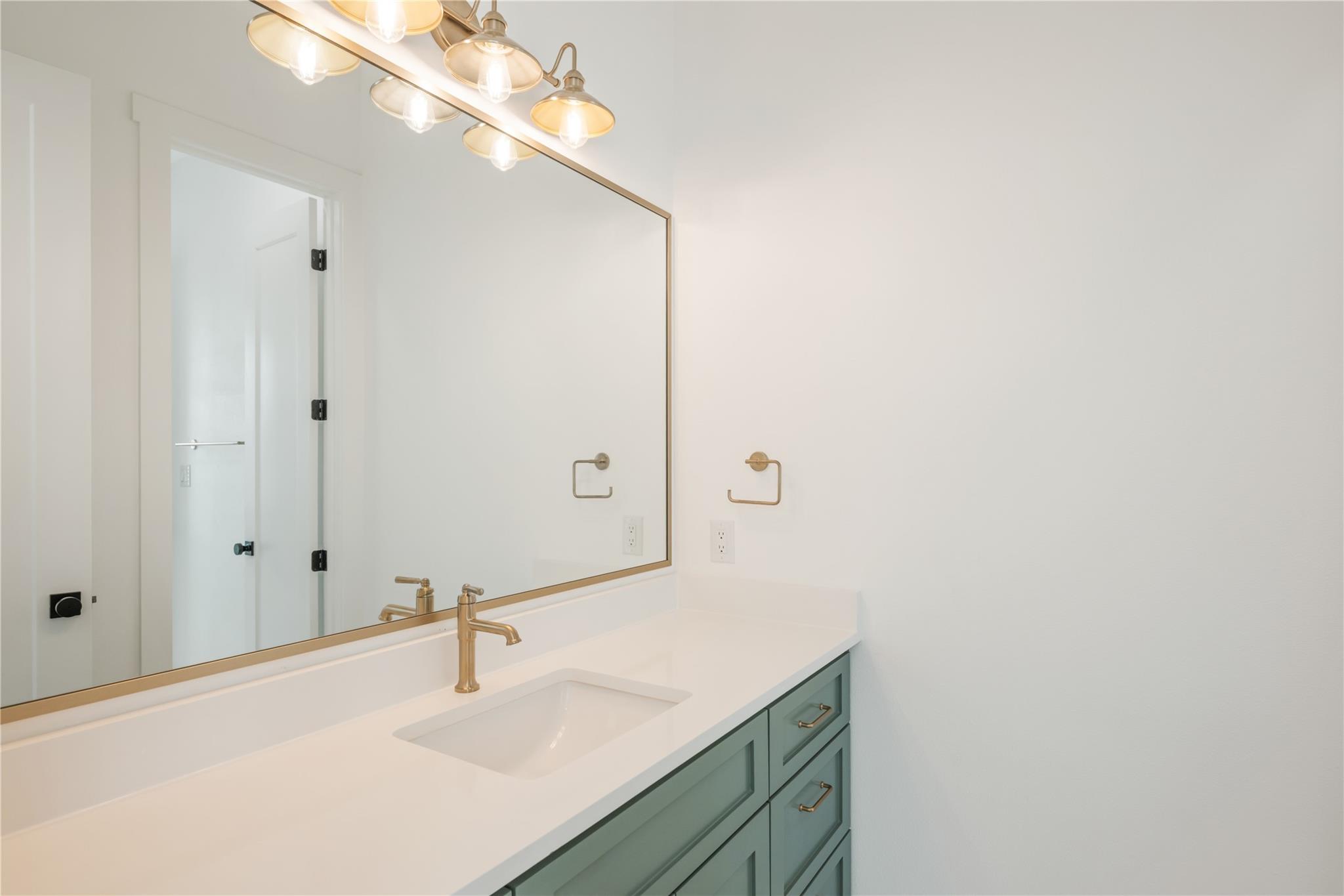 131 Hydrangea Dr Property Photo 25