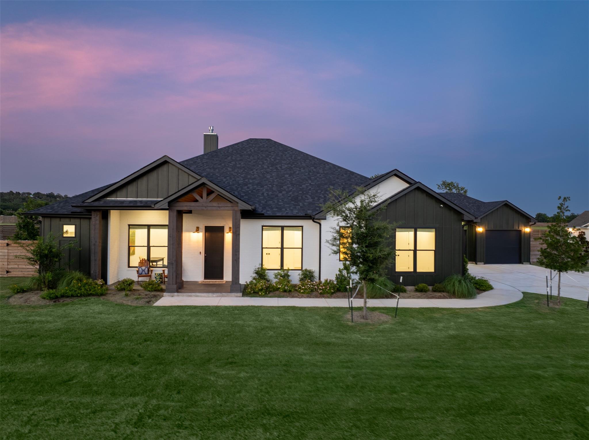 131 Hydrangea Dr Property Photo 39