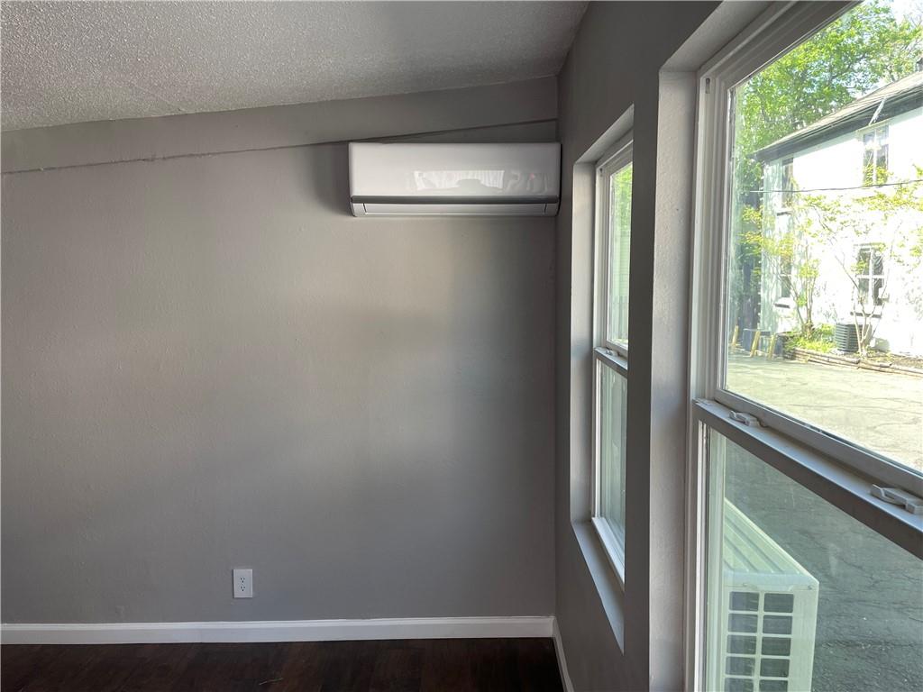 1507 Pease Rd 10 Property Photo 4