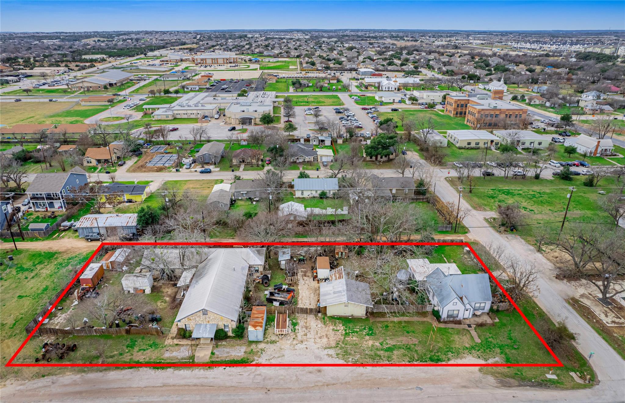 201-205 S Highway 183 None Property Photo 1
