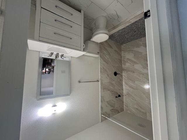 3967927 Property Photo 6