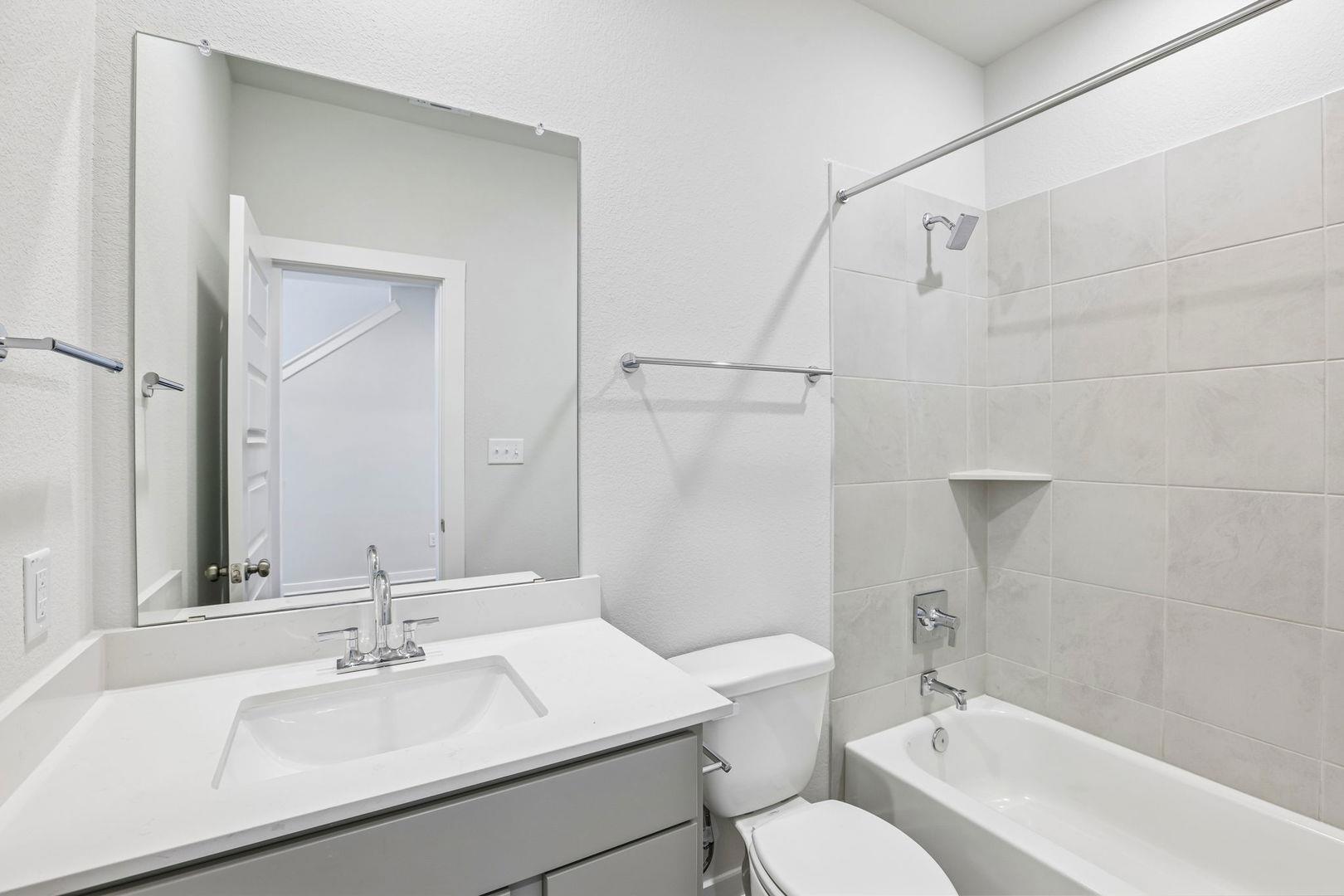 2301 Oscar Eli Pl Property Photo 16