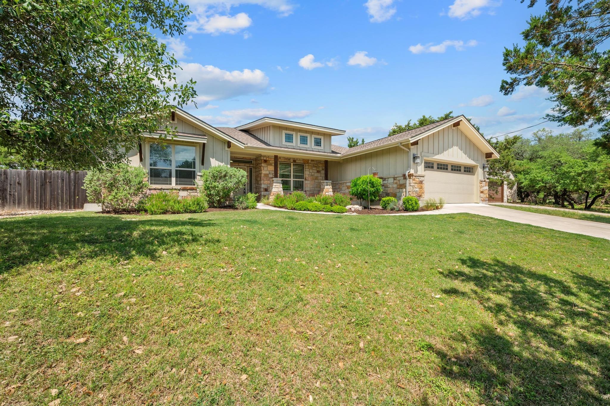 22127 Oban Dr Property Photo