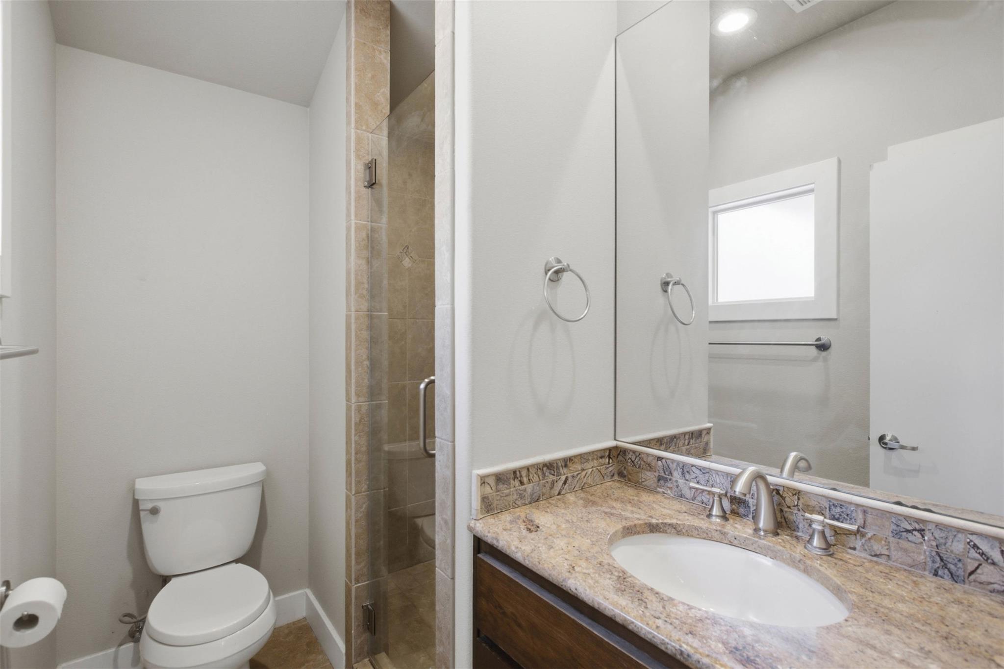 1315 W Anderson Ln #b Property Photo 19